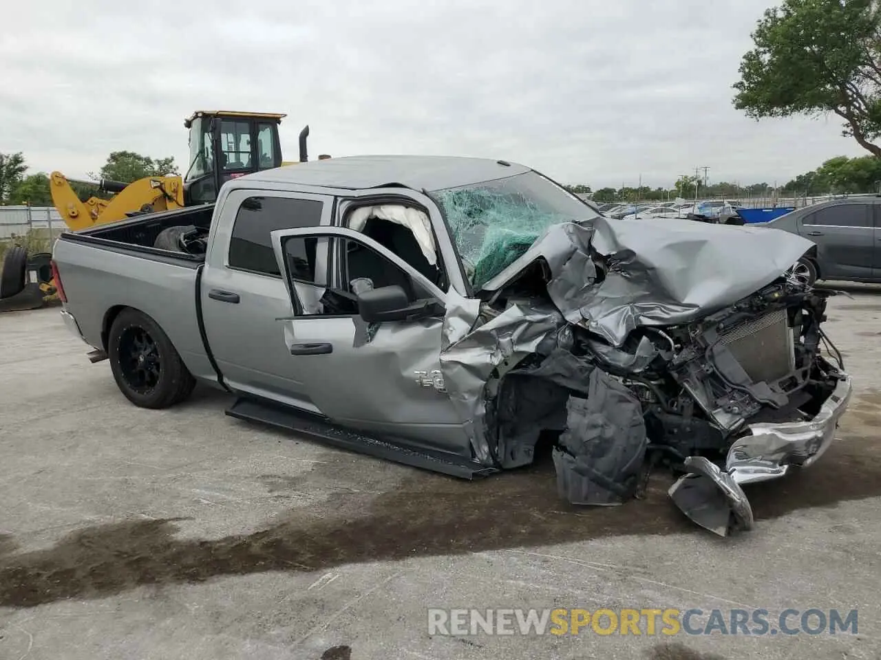4 Photograph of a damaged car 3C6RR6KG3MG587376 RAM 1500 2021