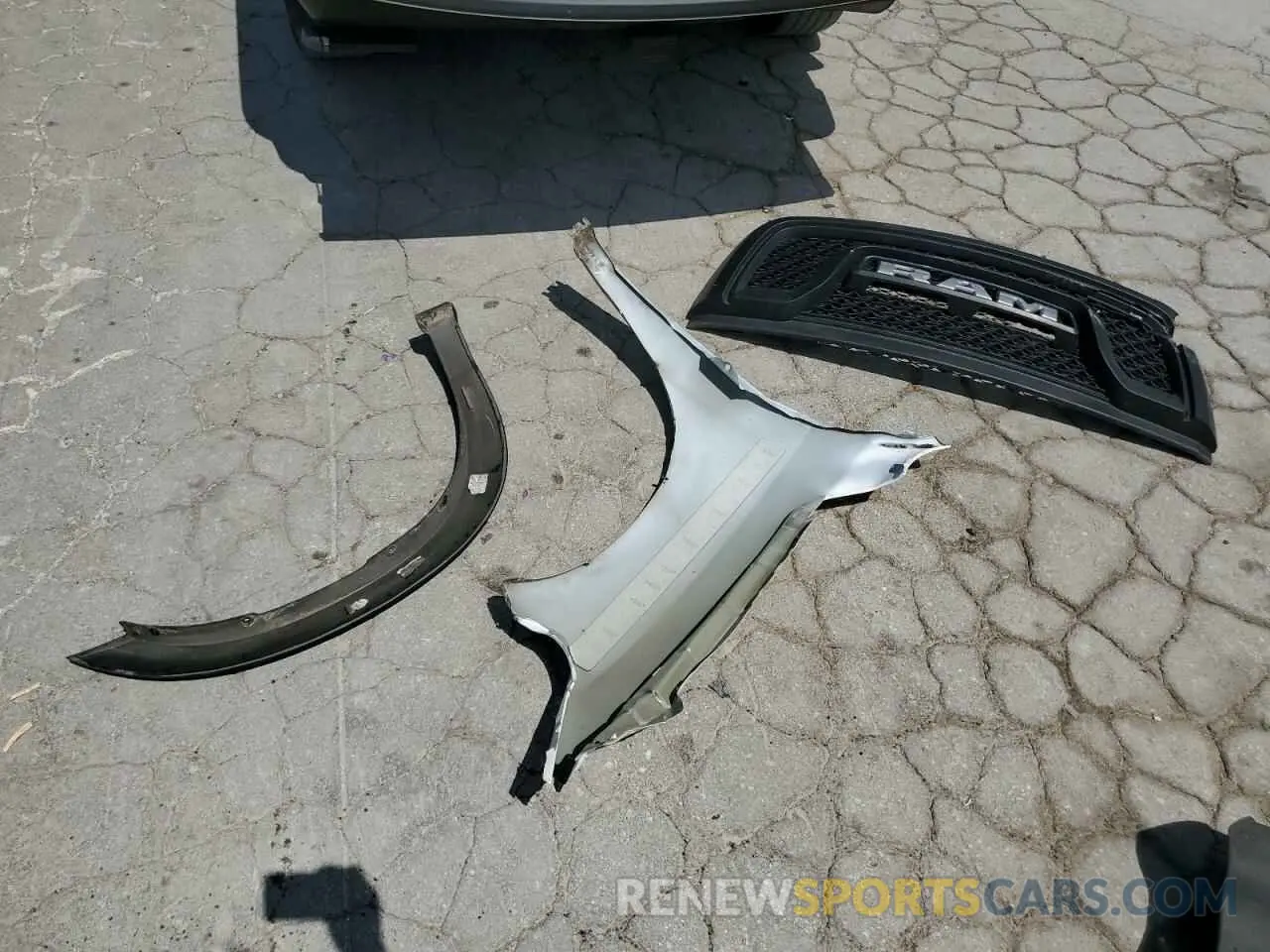 12 Фотография поврежденного автомобиля 1C6RR7LG2NS200492 RAM 1500 2022