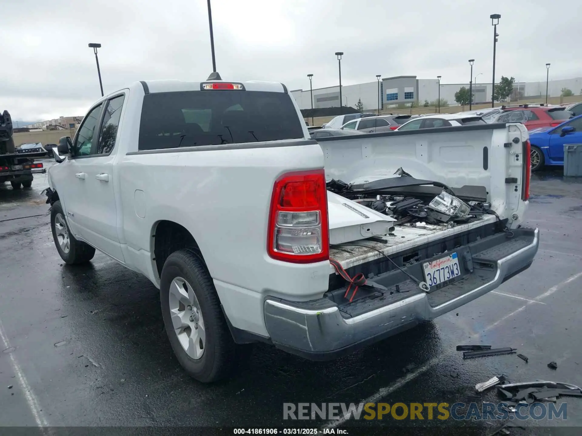 3 Photograph of a damaged car 1C6RREBG0NN272893 RAM 1500 2022