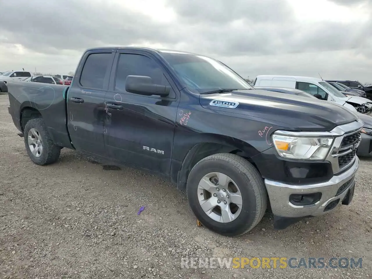 4 Photograph of a damaged car 1C6RREBG1NN273972 RAM 1500 2022