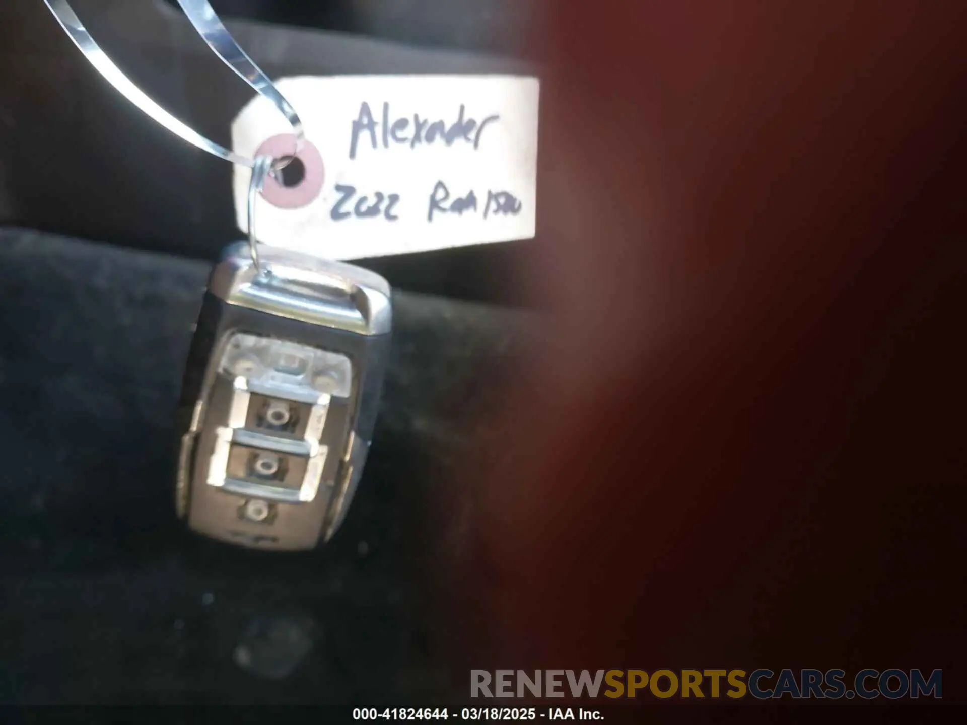 11 Фотография поврежденного автомобиля 1C6RREBG8NN398788 RAM 1500 2022