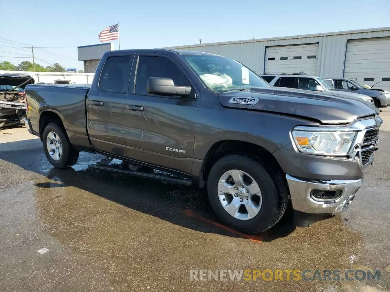 4 Photograph of a damaged car 1C6RREBT0NN231600 RAM 1500 2022