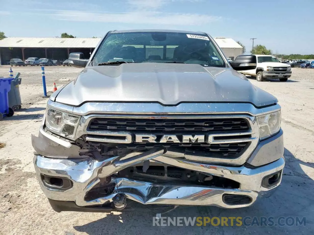5 Photograph of a damaged car 1C6RREBT2NN190449 RAM 1500 2022