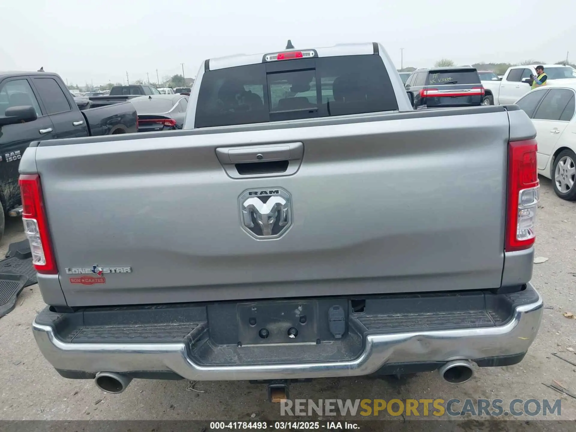 16 Фотография поврежденного автомобиля 1C6RREBT2NN228066 RAM 1500 2022