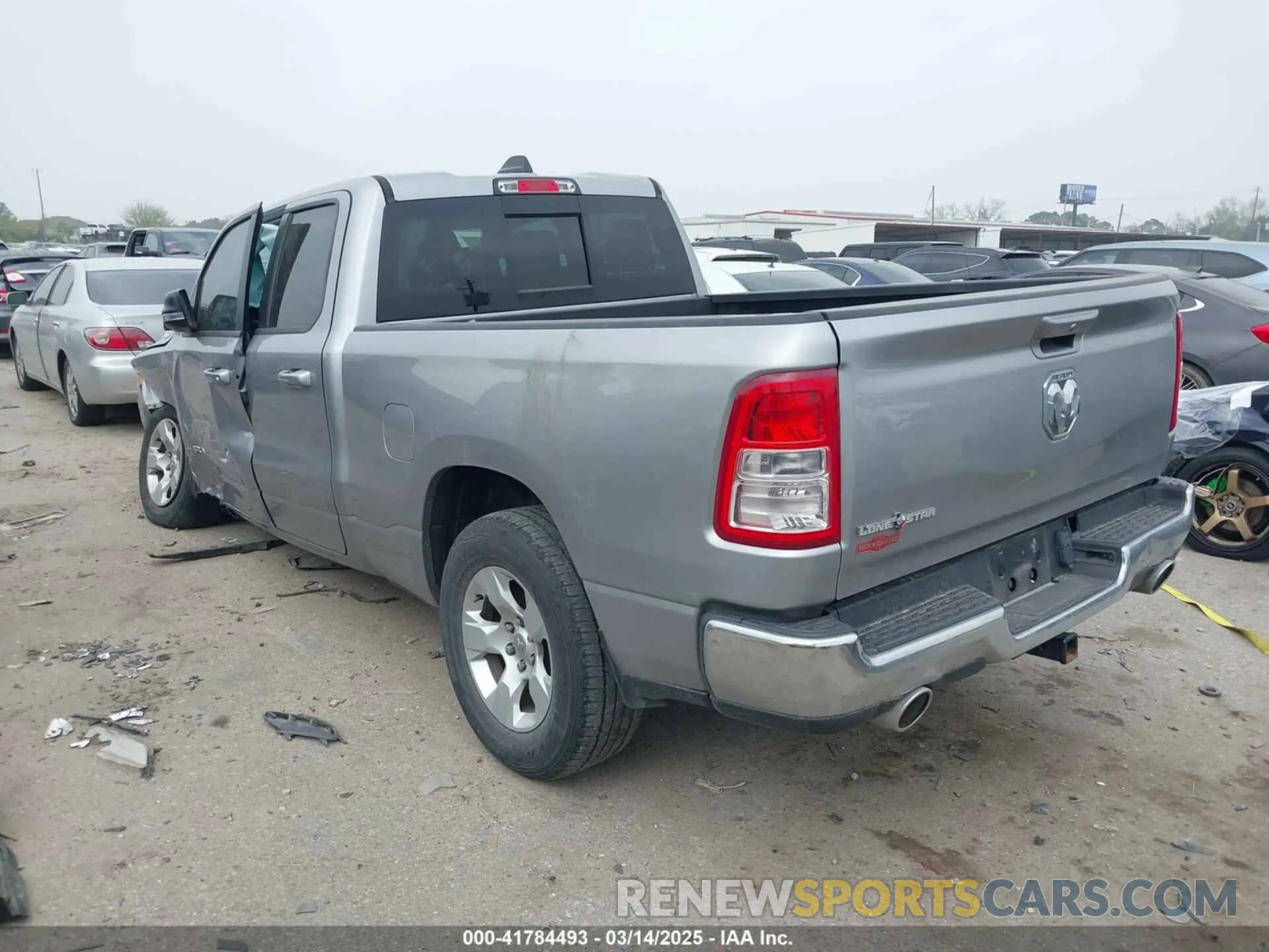 3 Фотография поврежденного автомобиля 1C6RREBT2NN228066 RAM 1500 2022