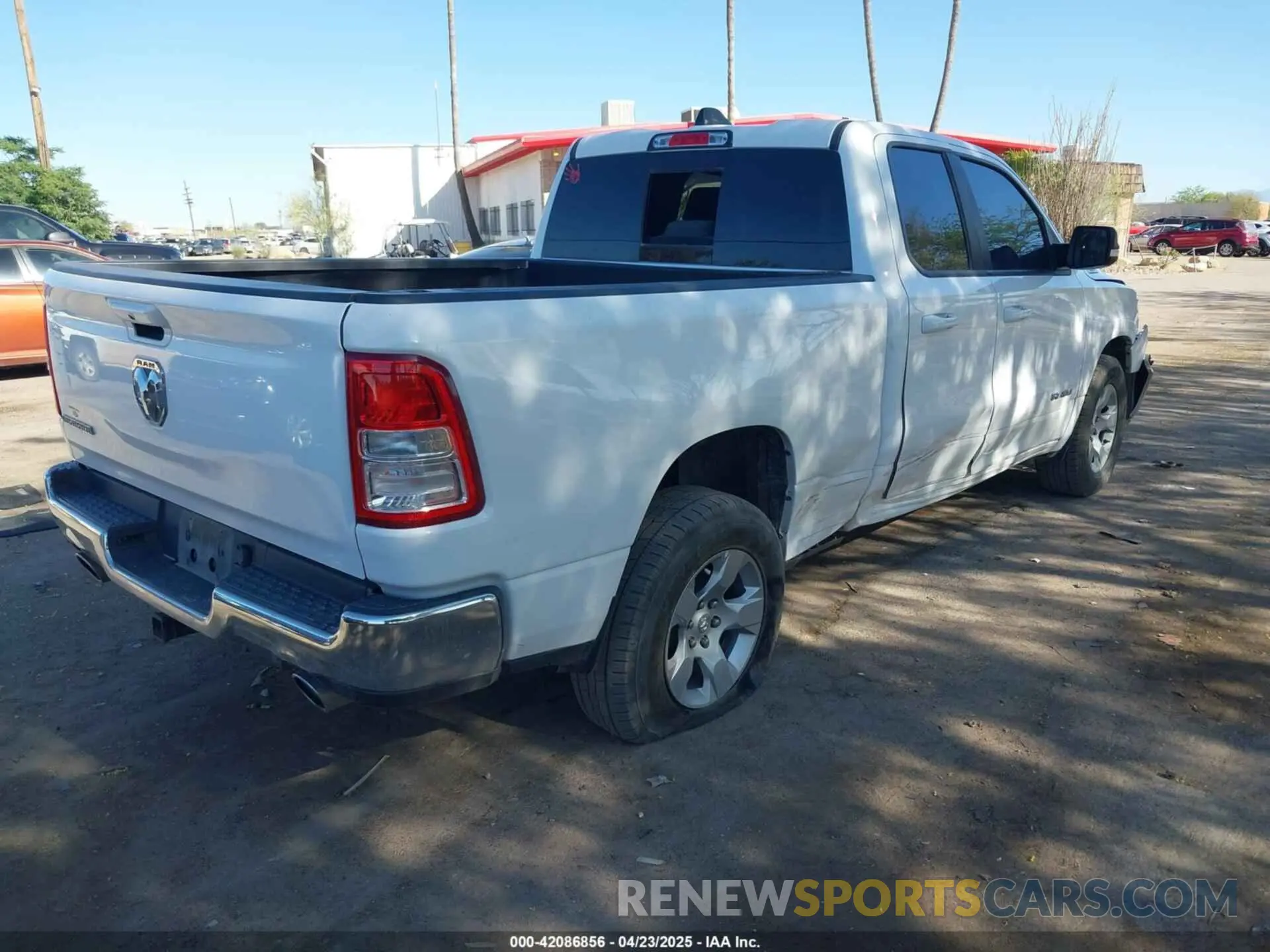 4 Photograph of a damaged car 1C6RREBT6NN274404 RAM 1500 2022