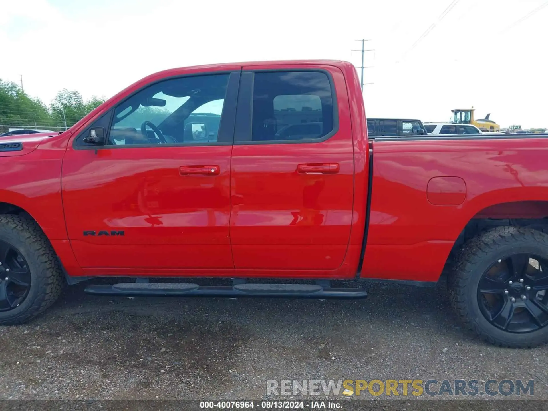14 Photograph of a damaged car 1C6RREBT7NN399122 RAM 1500 2022