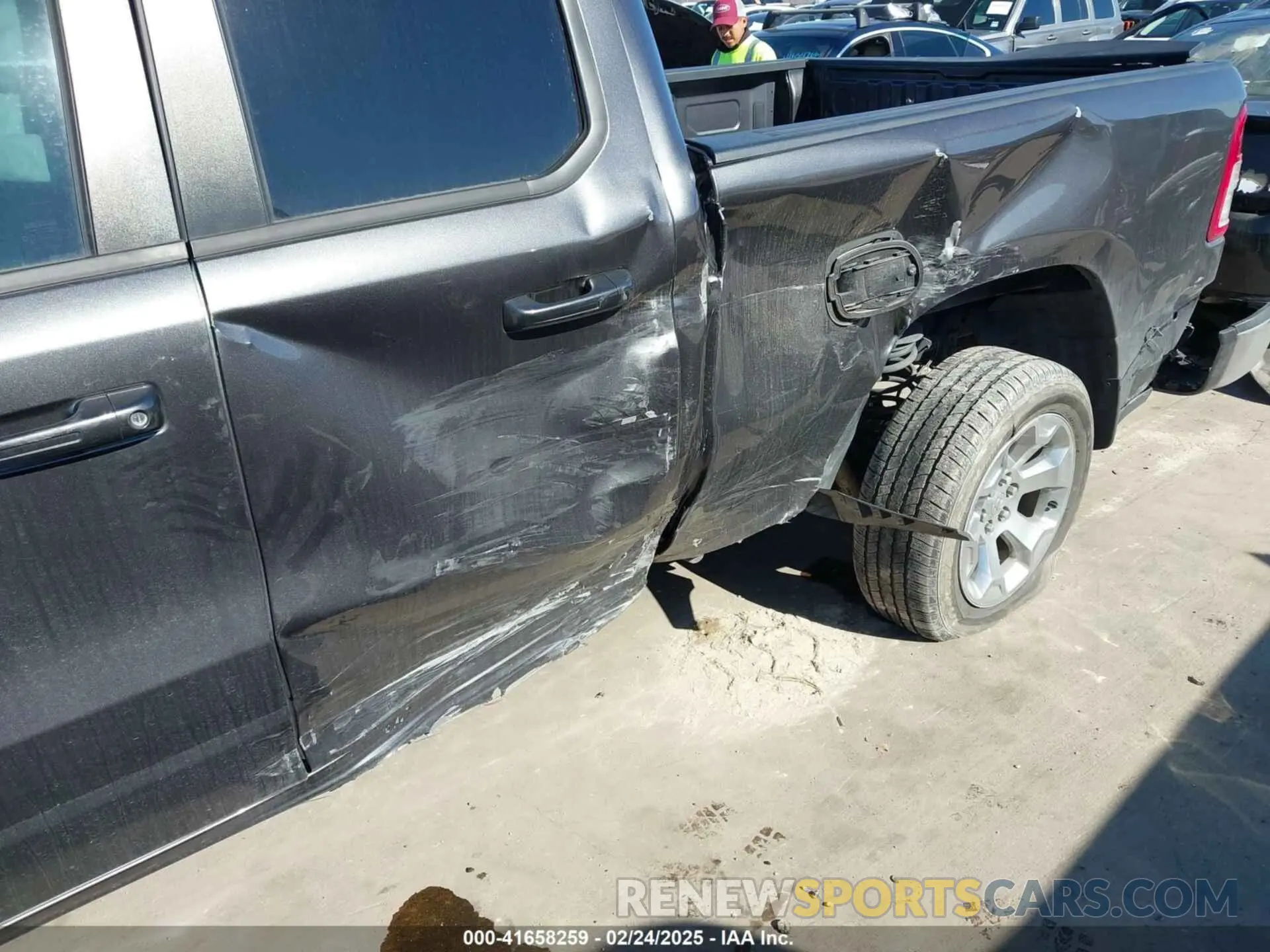 6 Photograph of a damaged car 1C6RREBTXNN382203 RAM 1500 2022