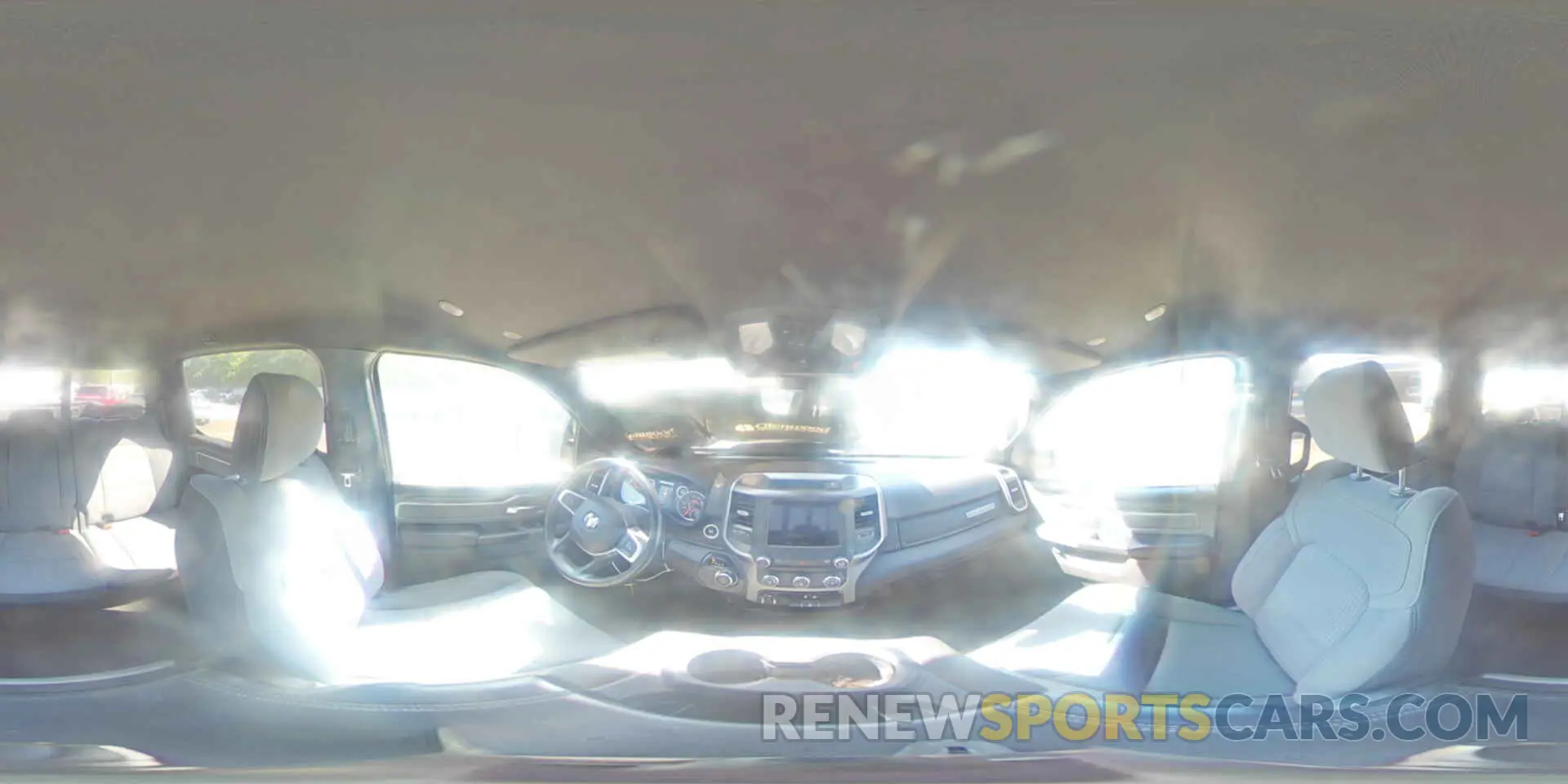 14 Photograph of a damaged car 1C6RREFT2NN173791 RAM 1500 2022