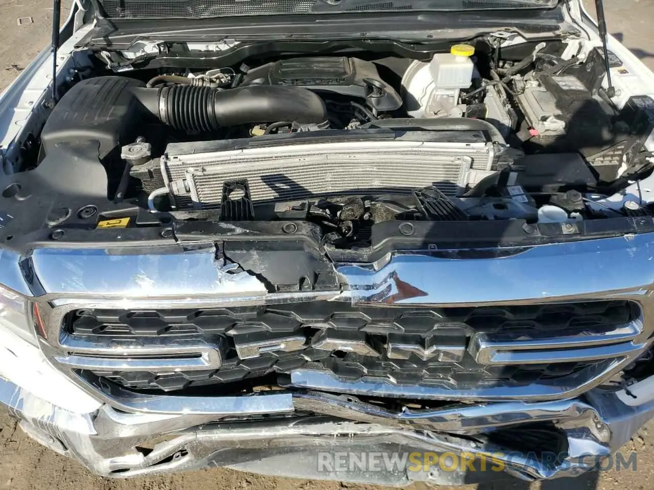11 Фотография поврежденного автомобиля 1C6RREFT5NN275943 RAM 1500 2022