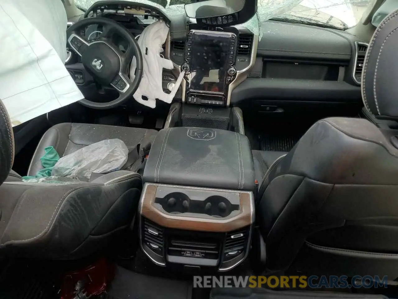 8 Photograph of a damaged car 1C6RREJT6NN217492 RAM 1500 2022