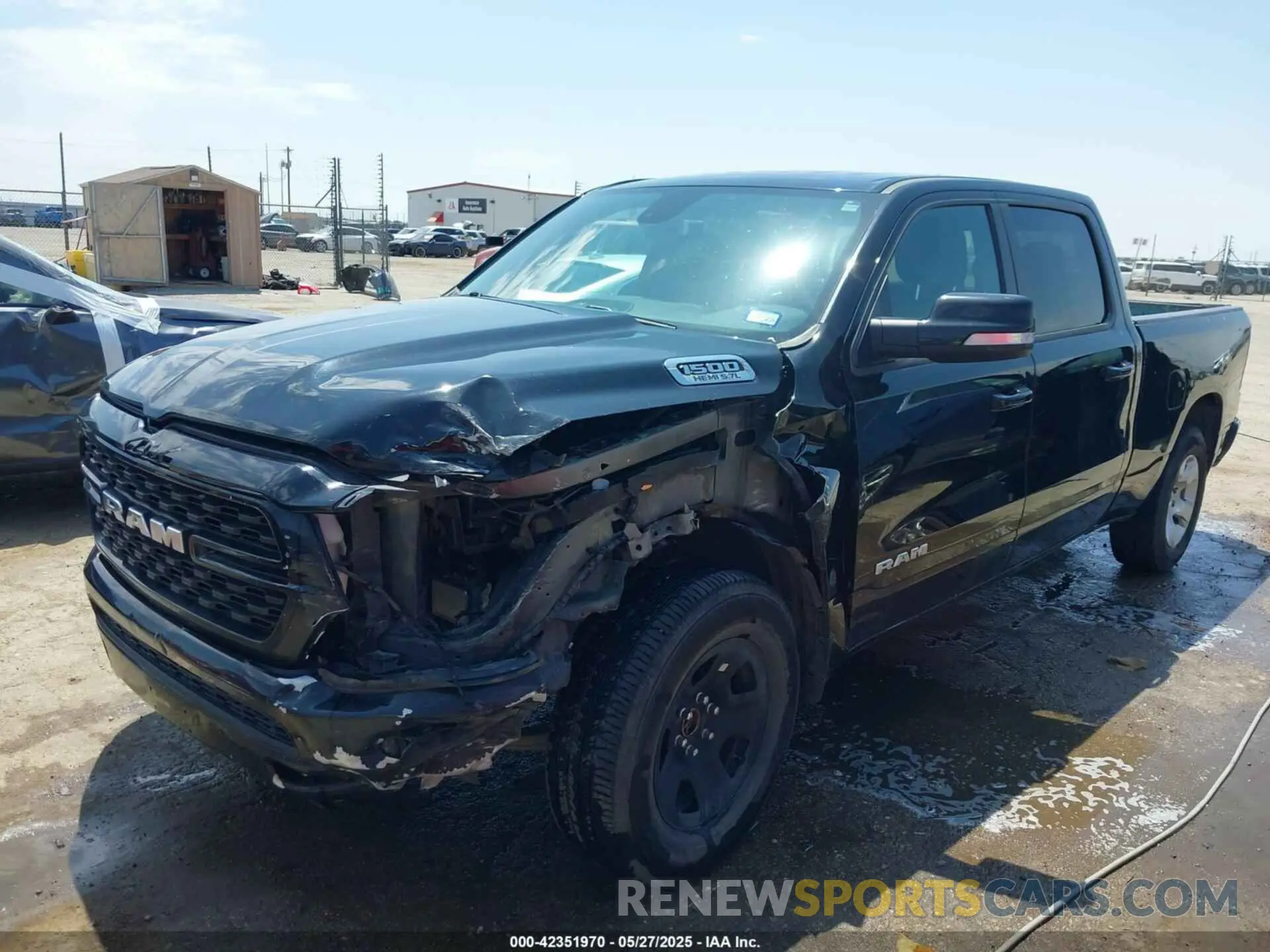 2 Photograph of a damaged car 1C6RREMT5NN324352 RAM 1500 2022