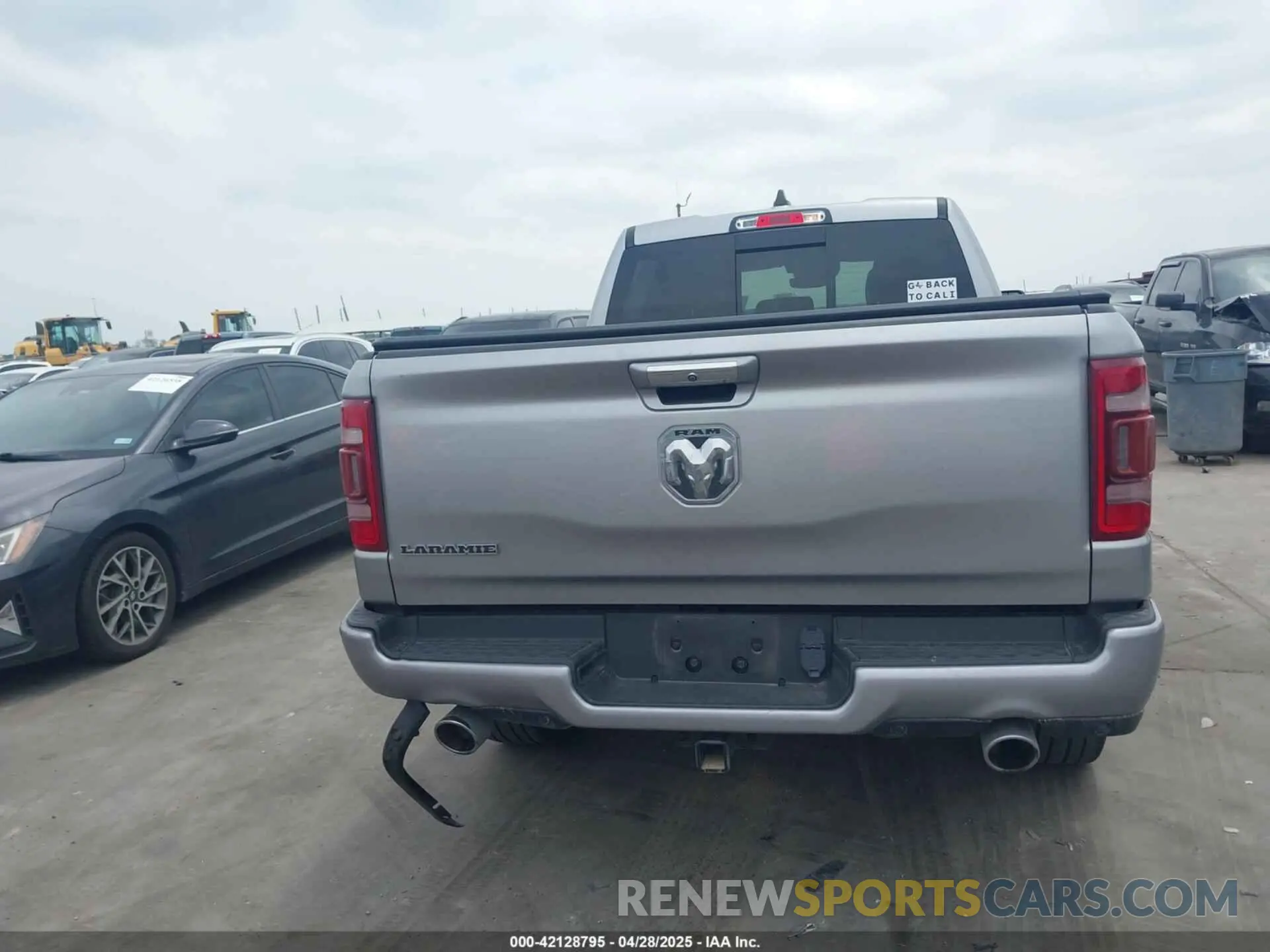 16 Фотография поврежденного автомобиля 1C6RRERT7NN432156 RAM 1500 2022