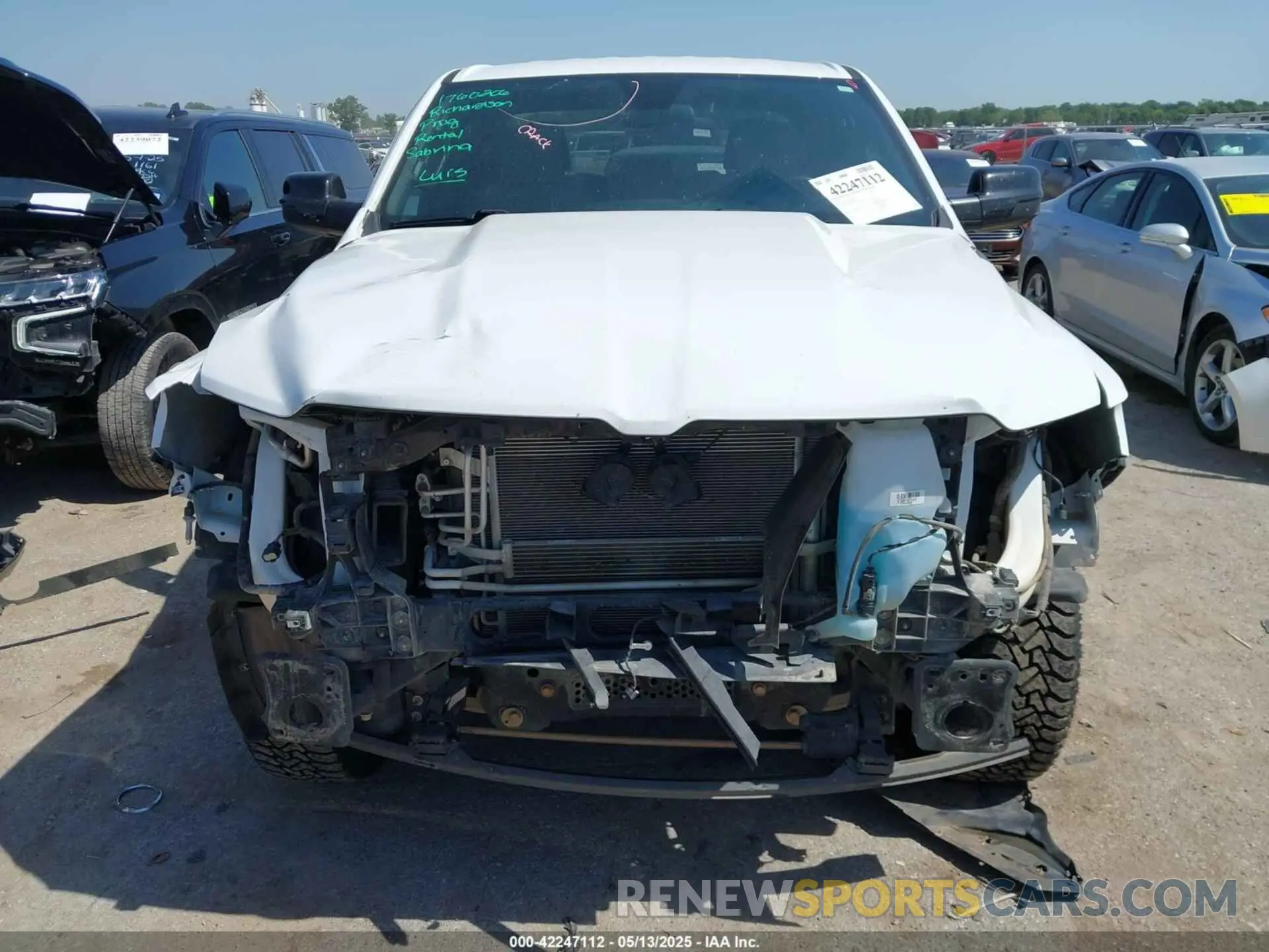 12 Photograph of a damaged car 1C6RRFBG0NN287478 RAM 1500 2022