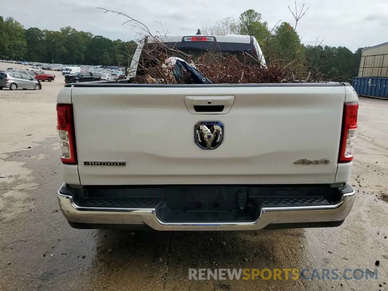 6 Photograph of a damaged car 1C6RRFBG5NN468401 RAM 1500 2022