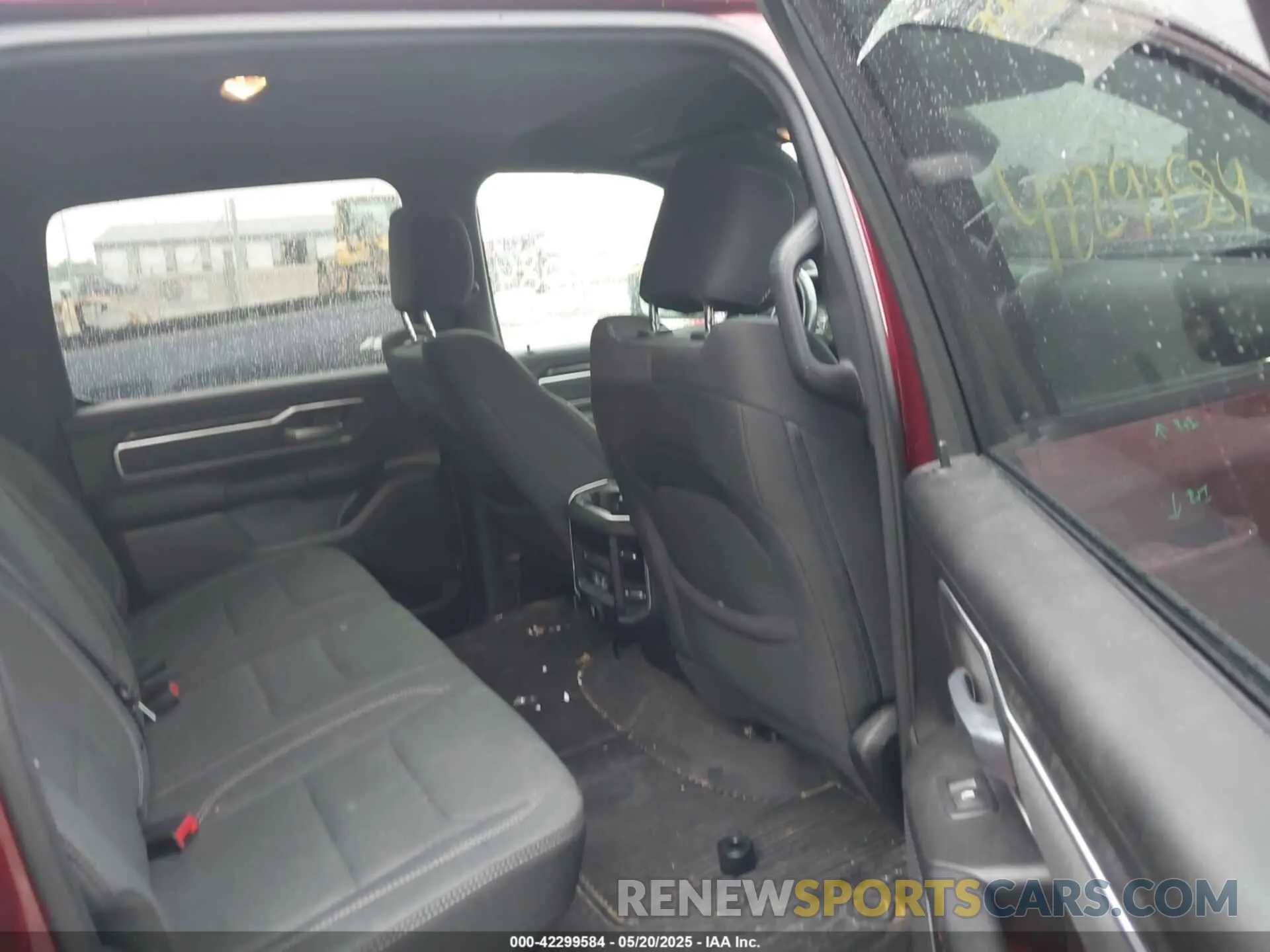 8 Фотография поврежденного автомобиля 1C6RRFFG0NN327925 RAM 1500 2022