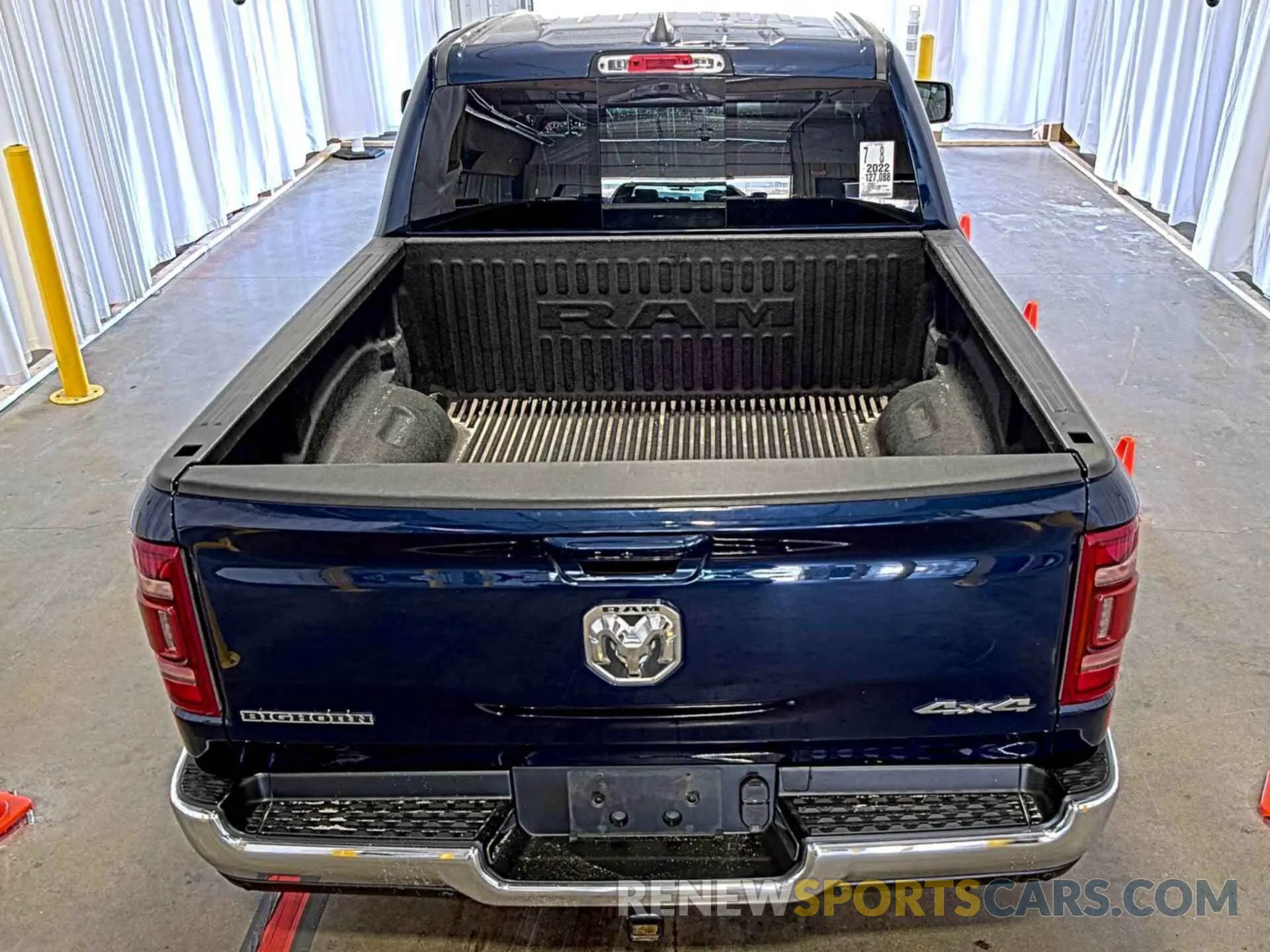 23 Photograph of a damaged car 1C6RRFFG1NN179042 RAM 1500 2022