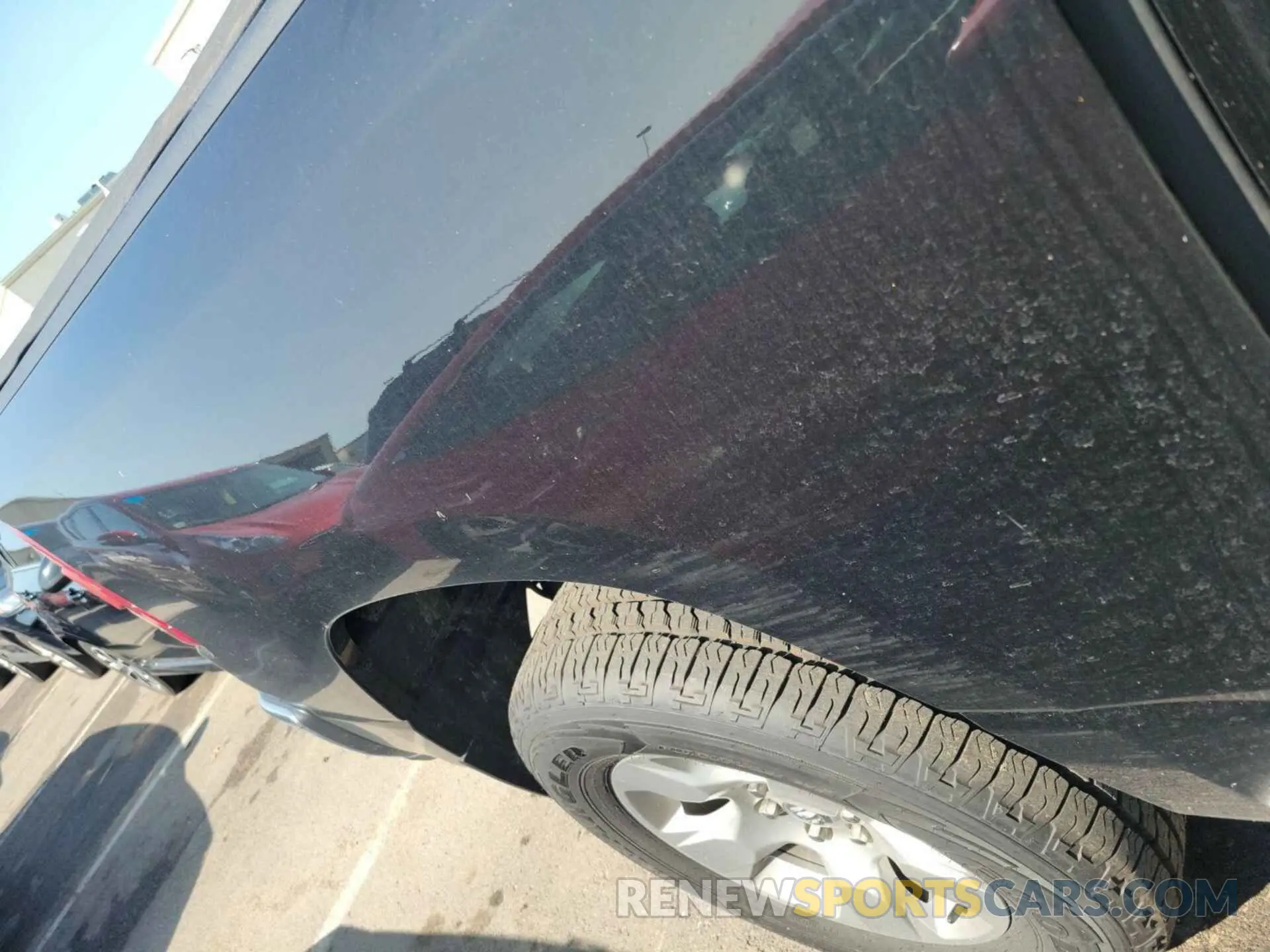 30 Фотография поврежденного автомобиля 1C6RRFFG3NN179043 RAM 1500 2022