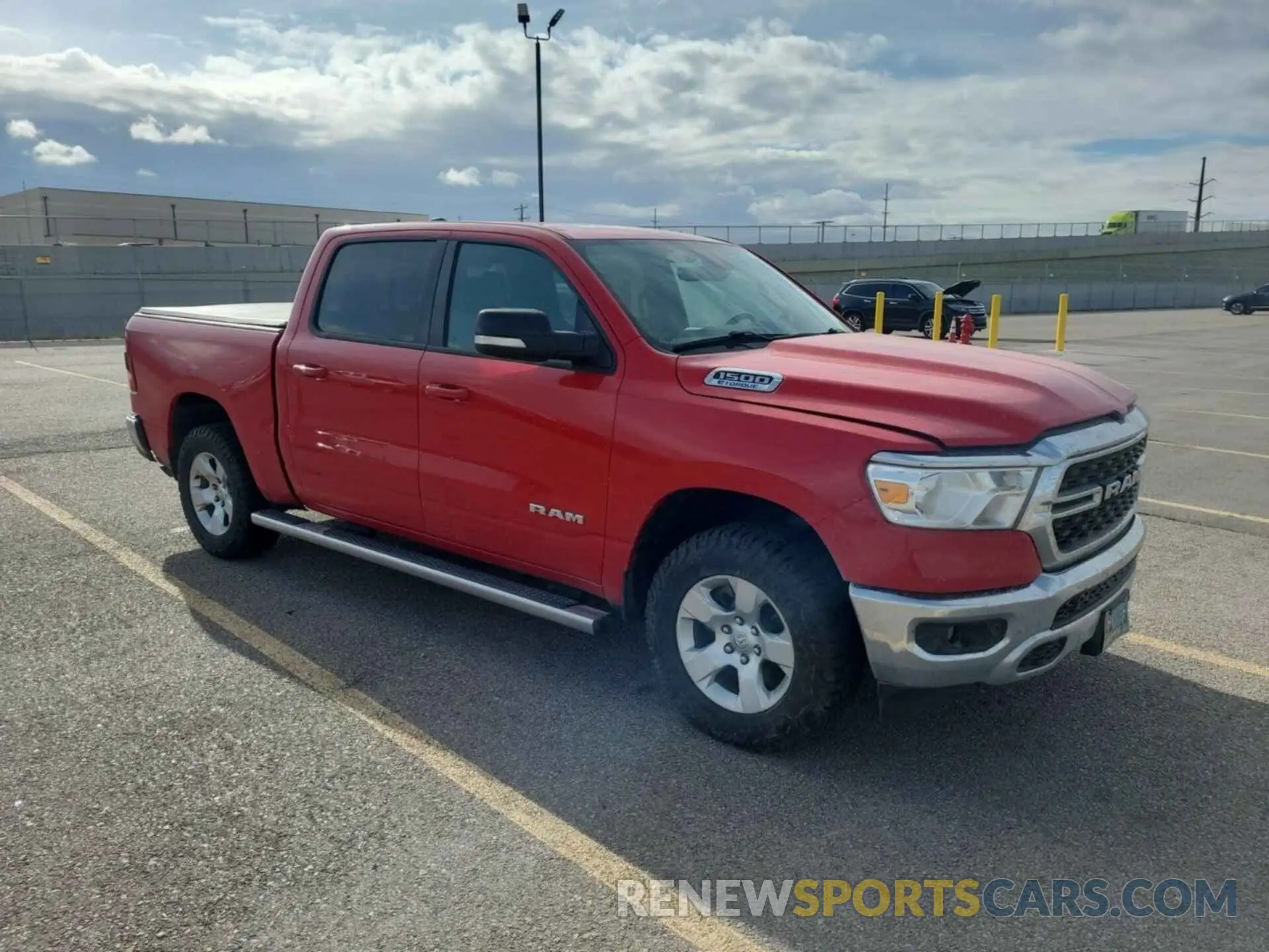 28 Photograph of a damaged car 1C6RRFFG3NN383759 RAM 1500 2022