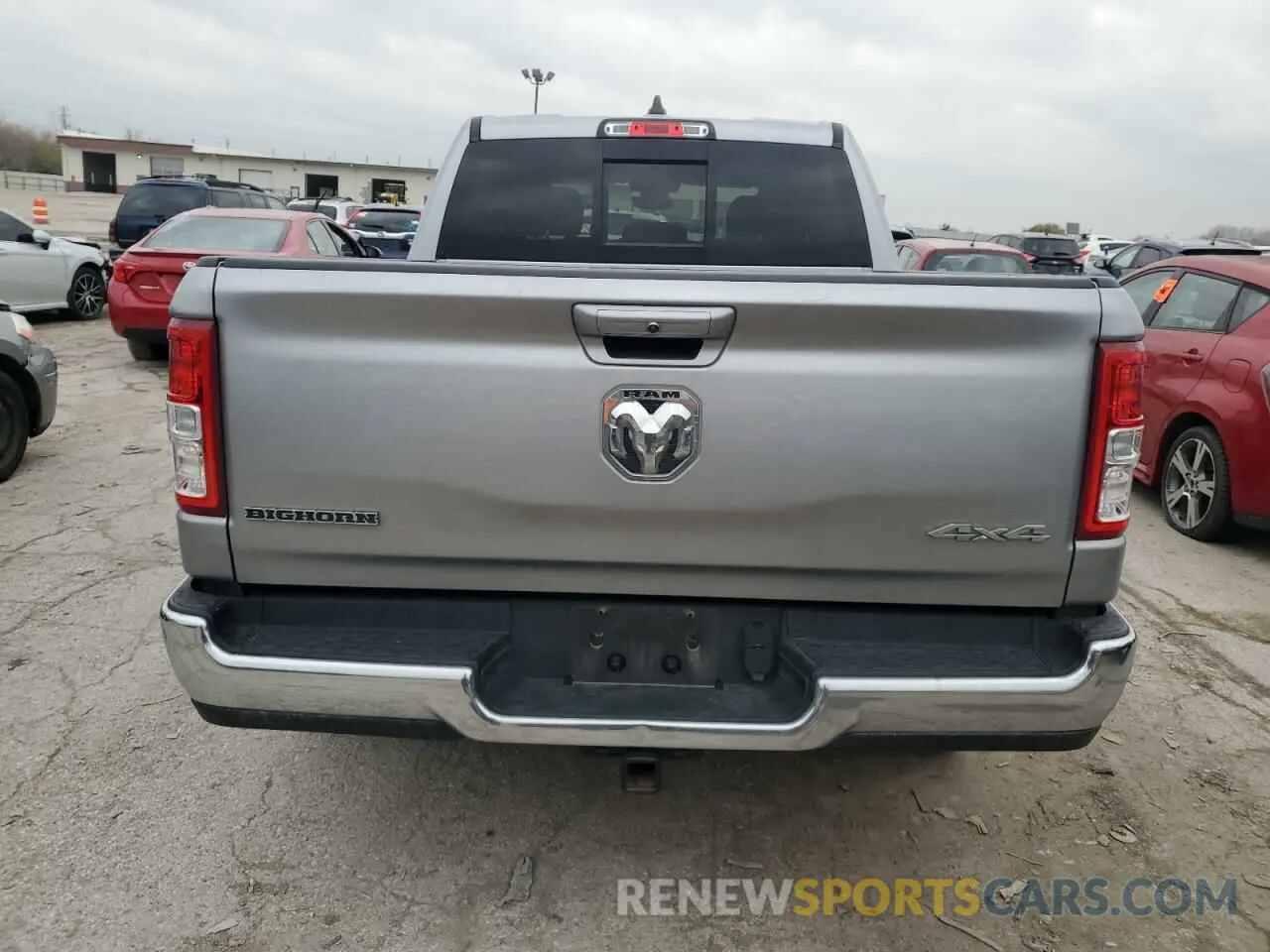 6 Photograph of a damaged car 1C6RRFFG3NN455138 RAM 1500 2022
