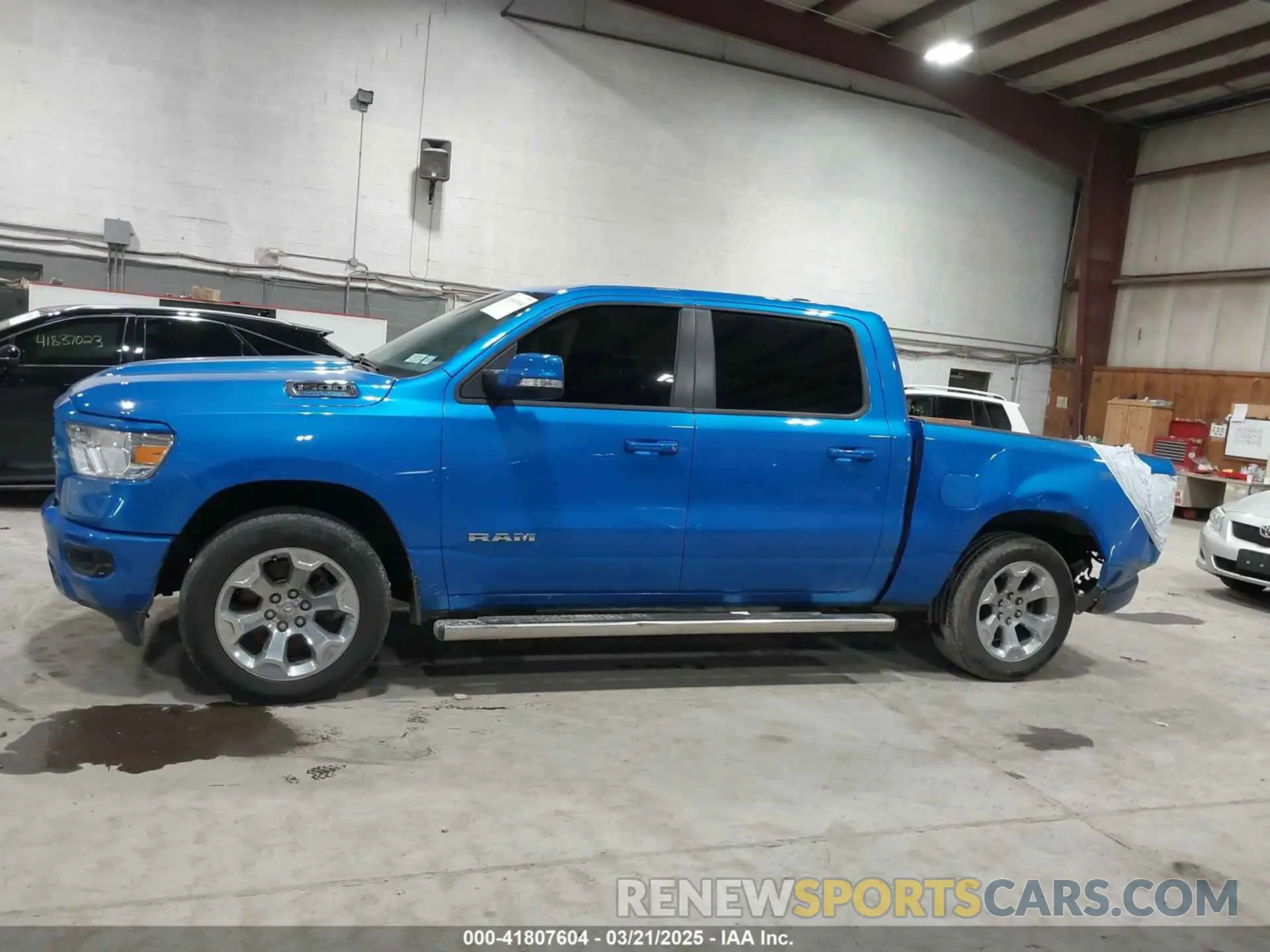 14 Photograph of a damaged car 1C6RRFFG4NN343089 RAM 1500 2022