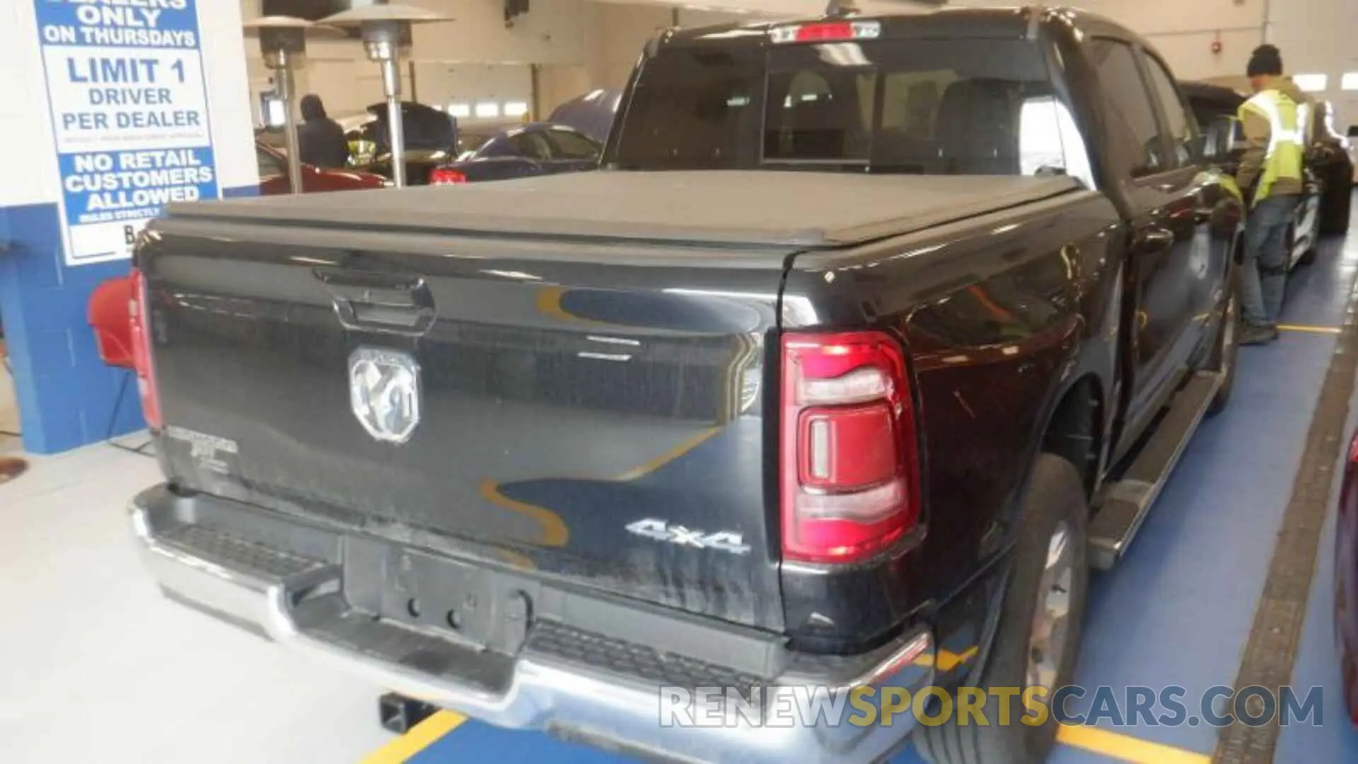4 Photograph of a damaged car 1C6RRFFG6NN178999 RAM 1500 2022