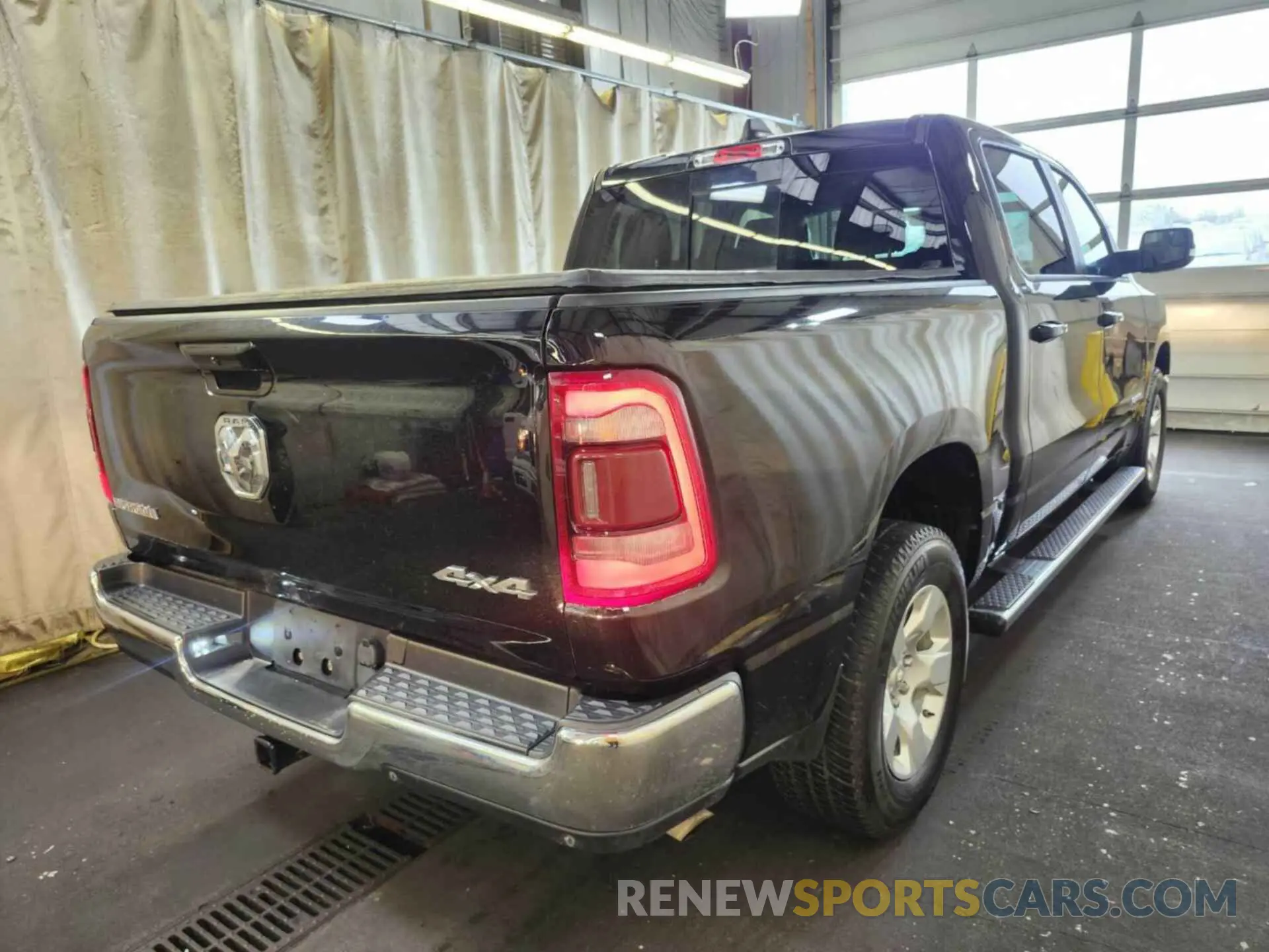 30 Photograph of a damaged car 1C6RRFFG6NN190926 RAM 1500 2022