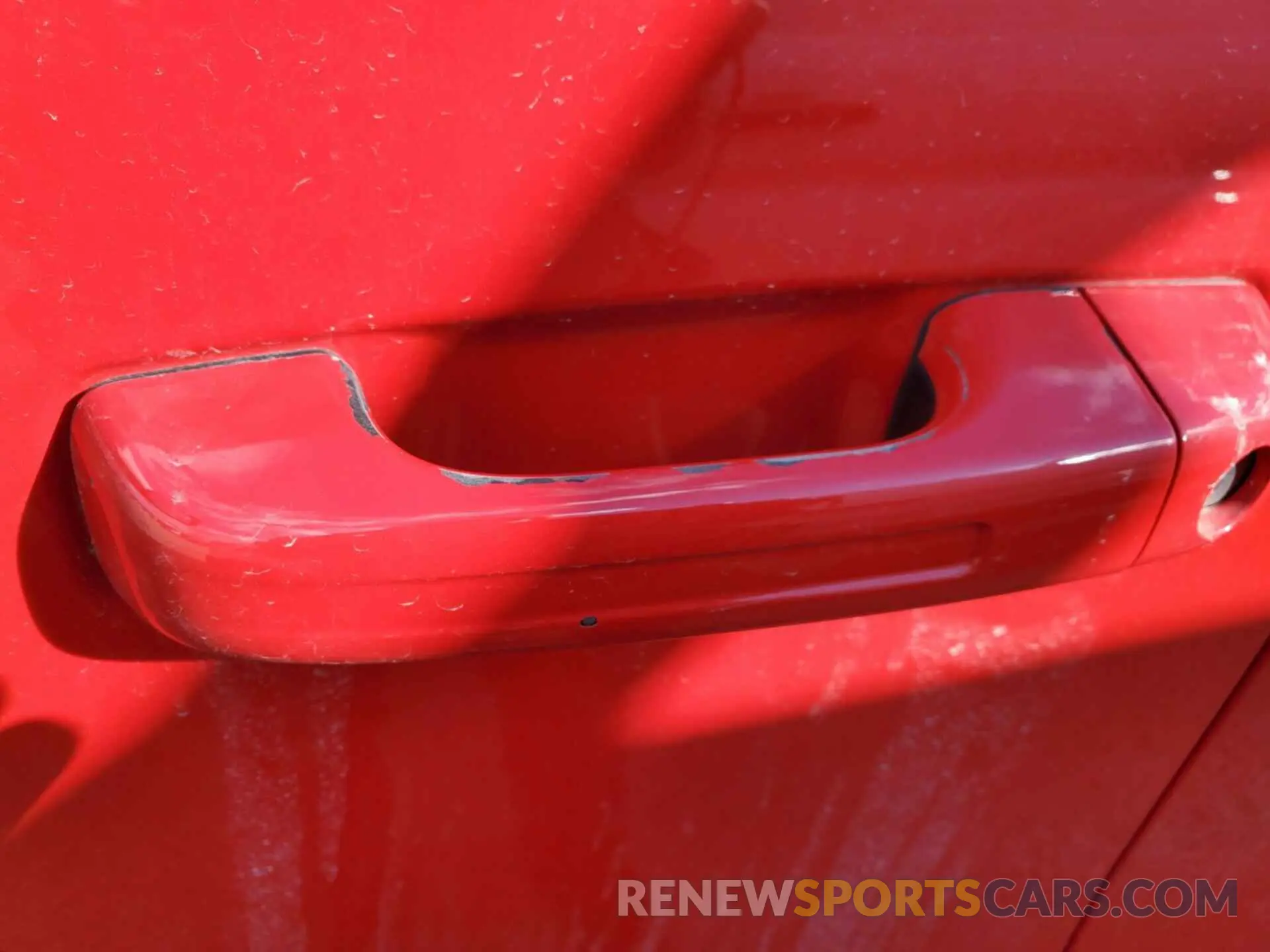 19 Photograph of a damaged car 1C6RRFFG7NN187808 RAM 1500 2022