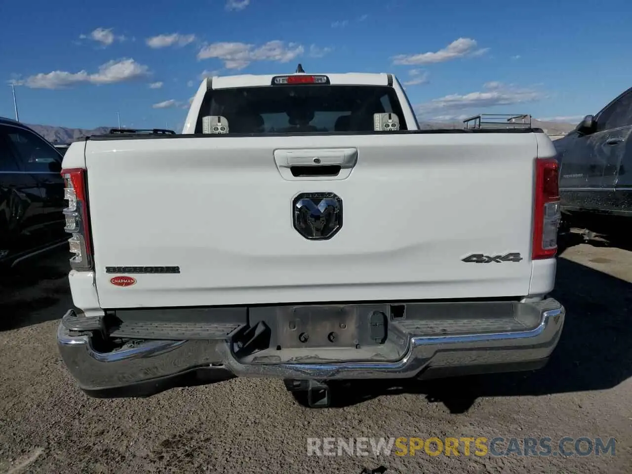 6 Photograph of a damaged car 1C6RRFFG8NN457385 RAM 1500 2022