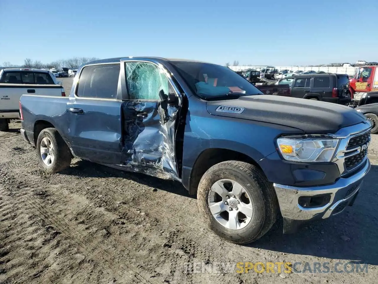 4 Photograph of a damaged car 1C6RRFFG9NN300707 RAM 1500 2022