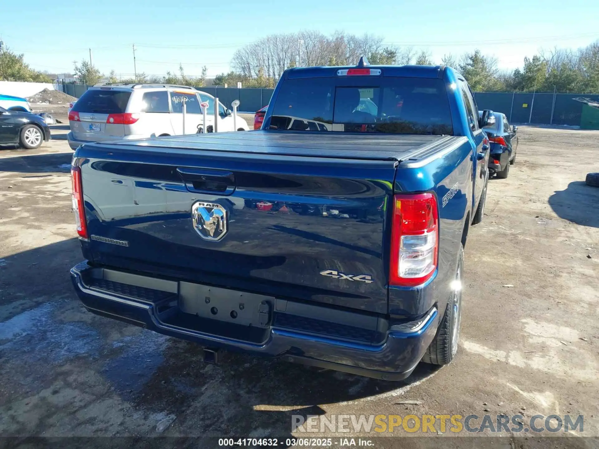 4 Photograph of a damaged car 1C6RRFMG4NN438867 RAM 1500 2022