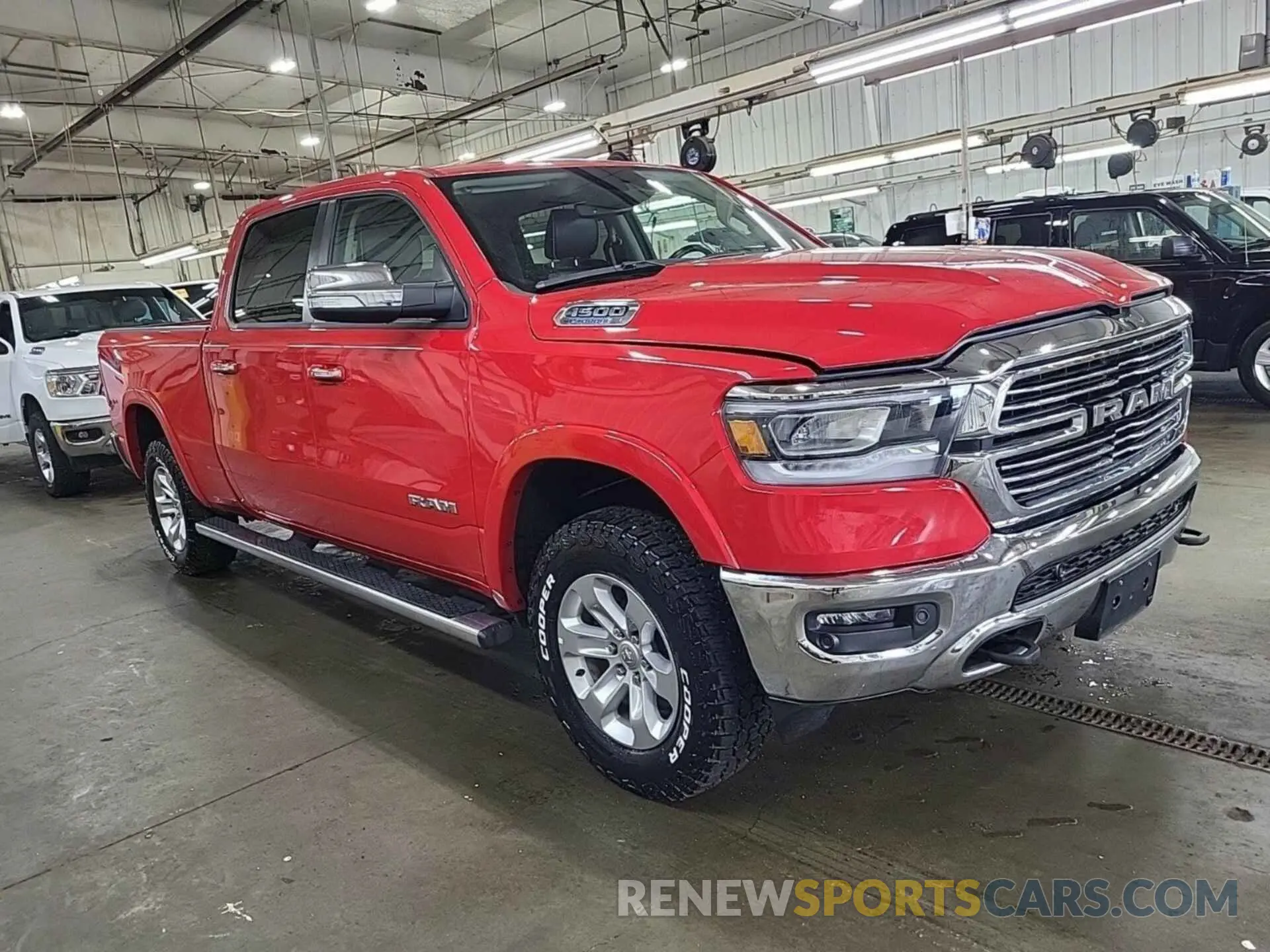 8 Photograph of a damaged car 1C6RRFRG0NN425719 RAM 1500 2022