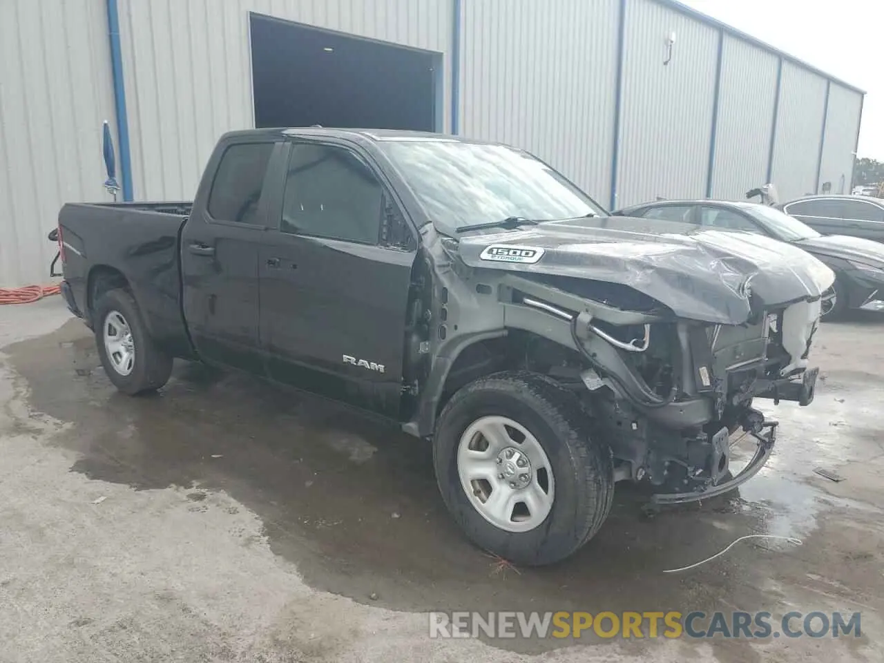 4 Photograph of a damaged car 1C6SRECG3NN382255 RAM 1500 2022