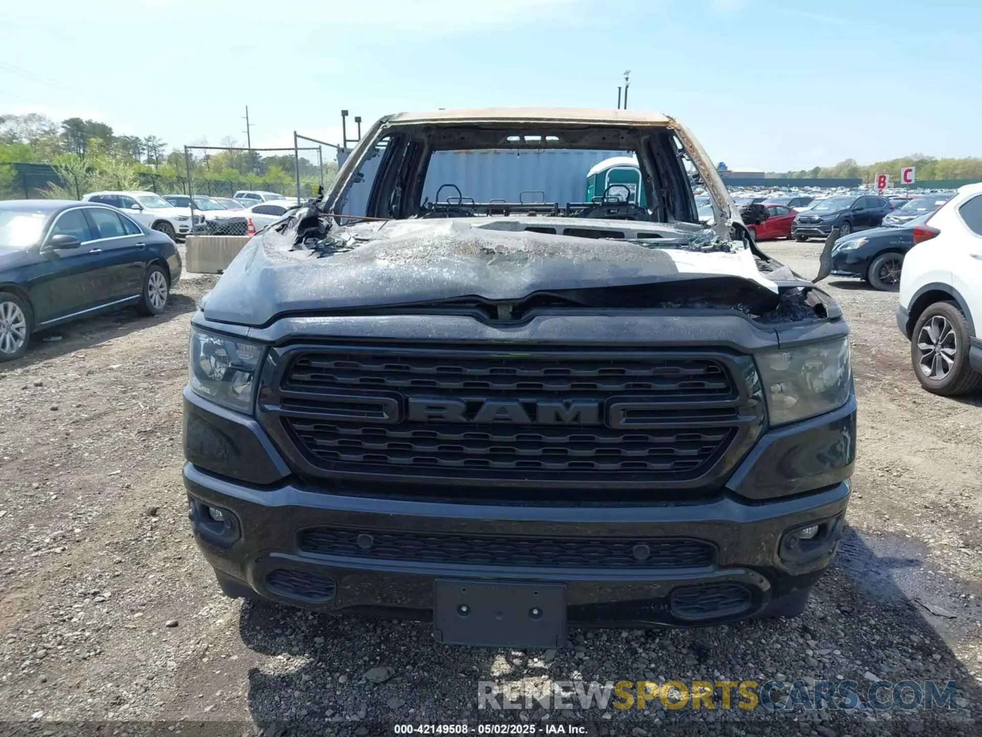 11 Photograph of a damaged car 1C6SRFBT0NN189288 RAM 1500 2022