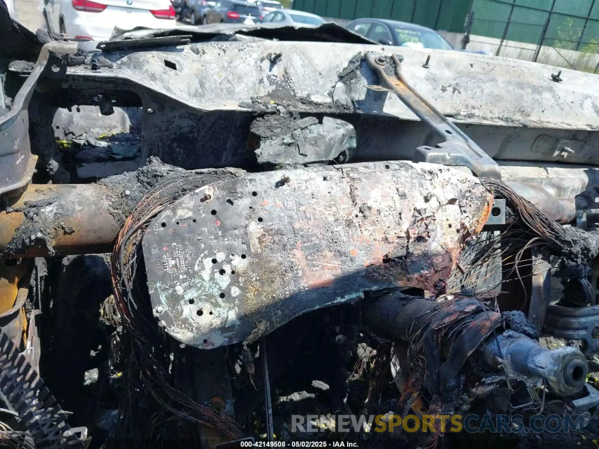 7 Photograph of a damaged car 1C6SRFBT0NN189288 RAM 1500 2022
