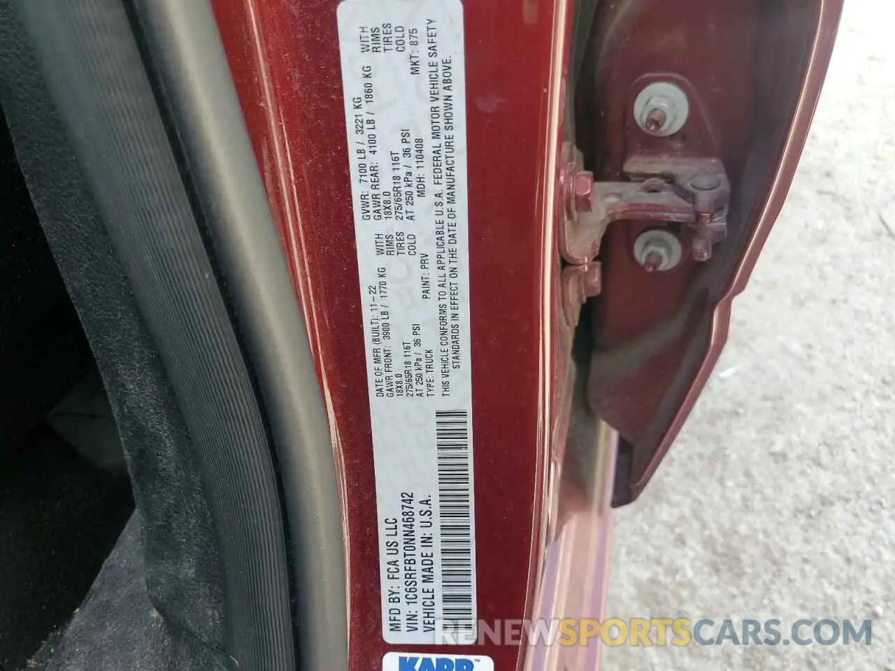 12 Photograph of a damaged car 1C6SRFBT0NN468742 RAM 1500 2022