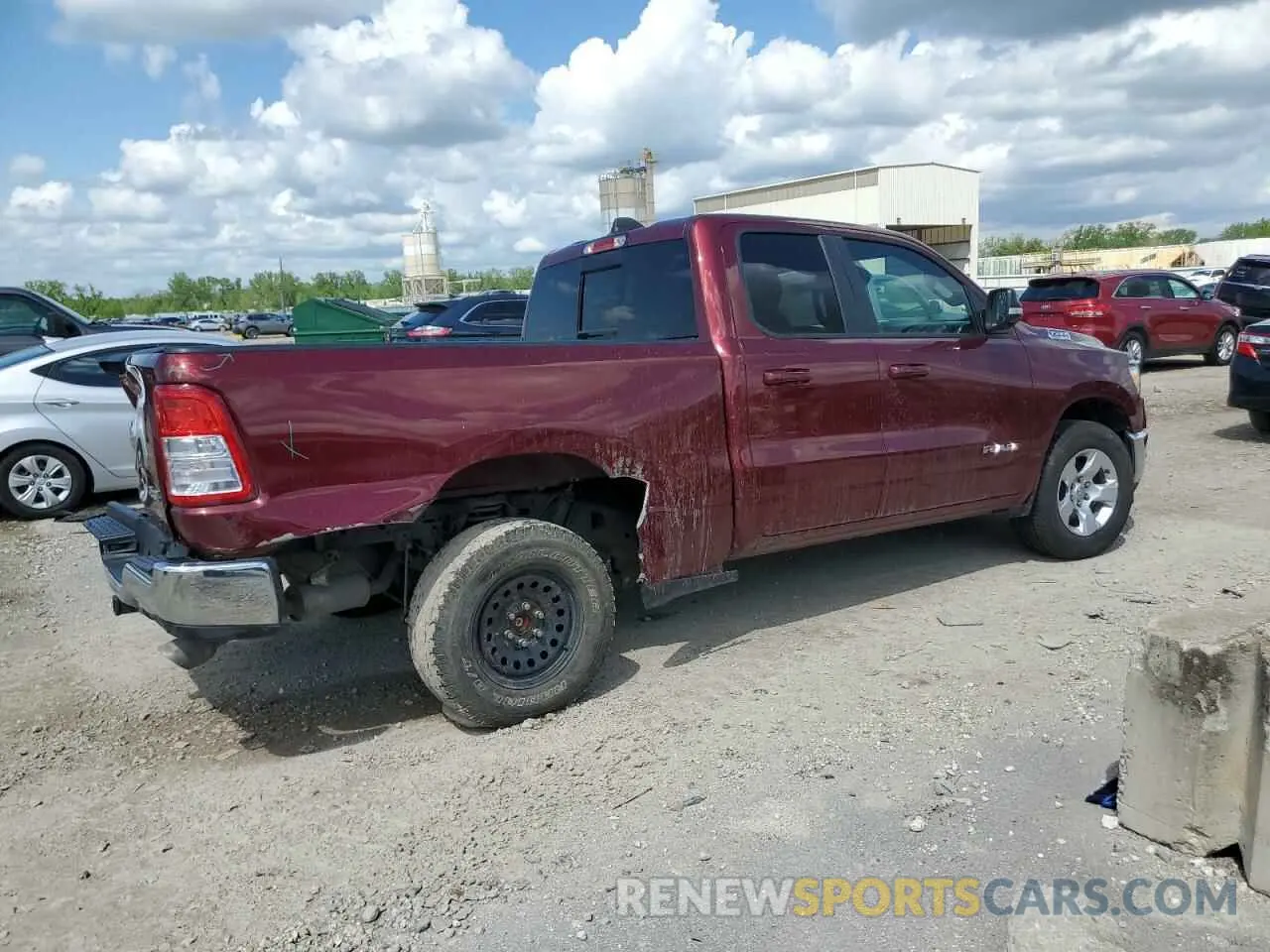 3 Photograph of a damaged car 1C6SRFBT0NN468742 RAM 1500 2022