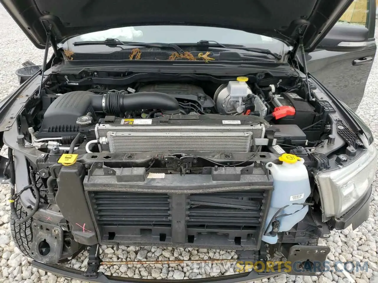 11 Фотография поврежденного автомобиля 1C6SRFBT1NN161404 RAM 1500 2022