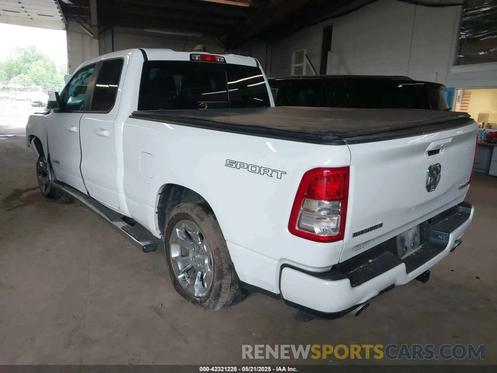 3 Фотография поврежденного автомобиля 1C6SRFBT2NN161749 RAM 1500 2022