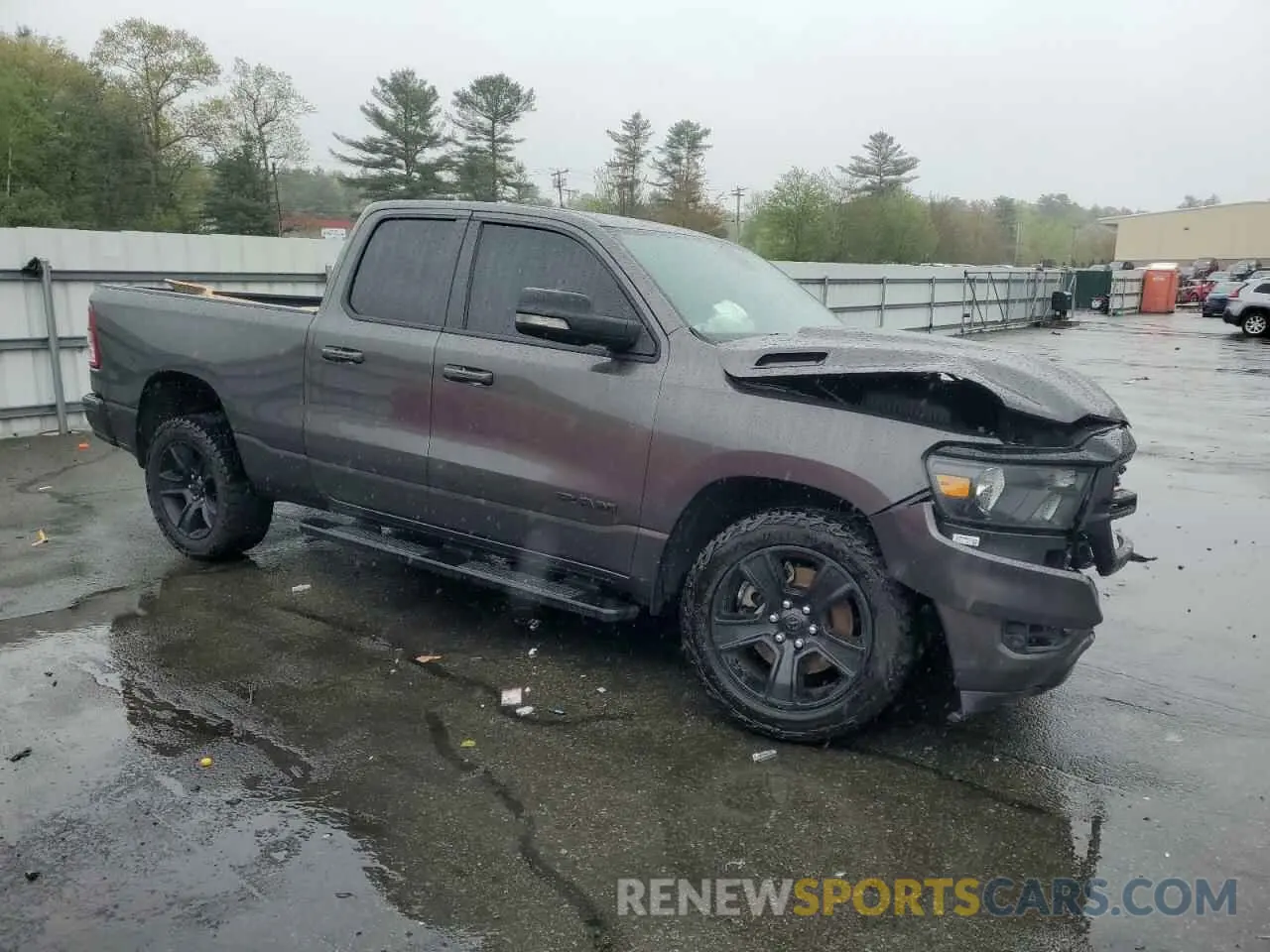 4 Photograph of a damaged car 1C6SRFBT3NN133071 RAM 1500 2022