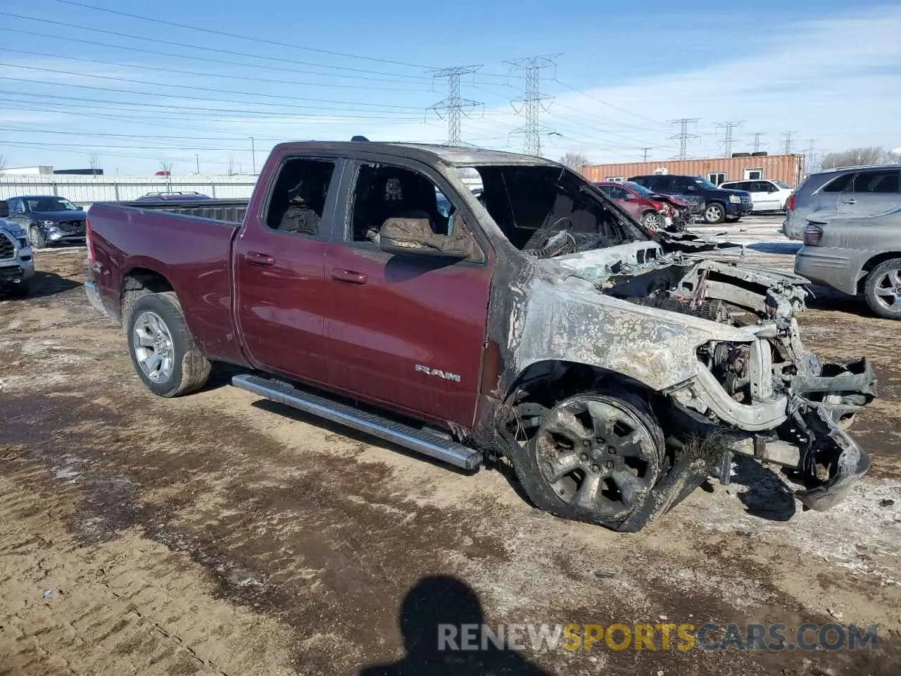 4 Photograph of a damaged car 1C6SRFBT3NN206715 RAM 1500 2022