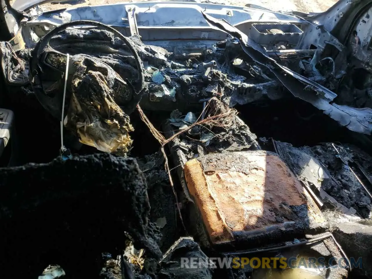 8 Photograph of a damaged car 1C6SRFBT3NN206715 RAM 1500 2022
