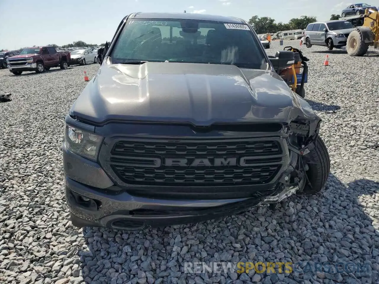 5 Photograph of a damaged car 1C6SRFBT8NN164011 RAM 1500 2022