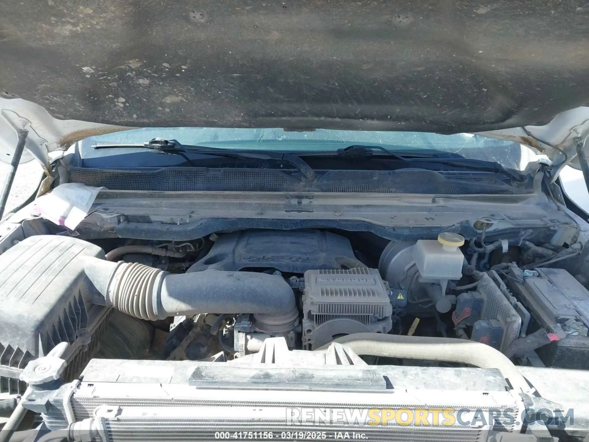 10 Photograph of a damaged car 1C6SRFCT3NN433580 RAM 1500 2022