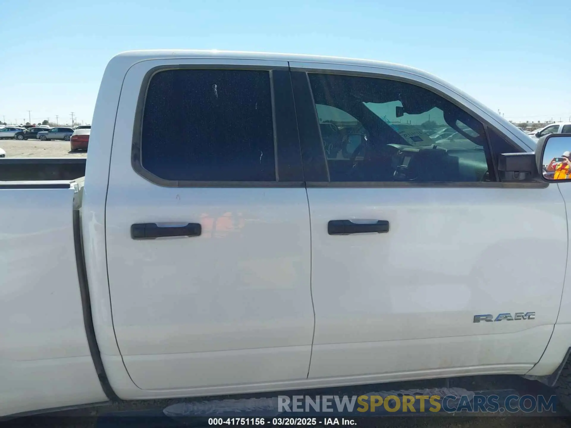 14 Photograph of a damaged car 1C6SRFCT3NN433580 RAM 1500 2022