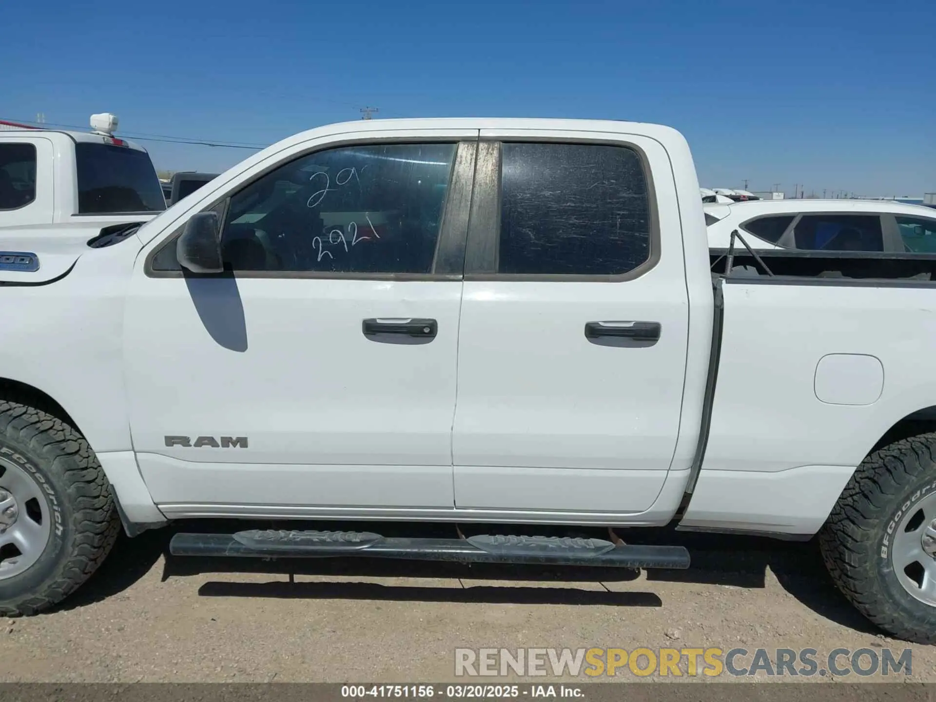 15 Photograph of a damaged car 1C6SRFCT3NN433580 RAM 1500 2022