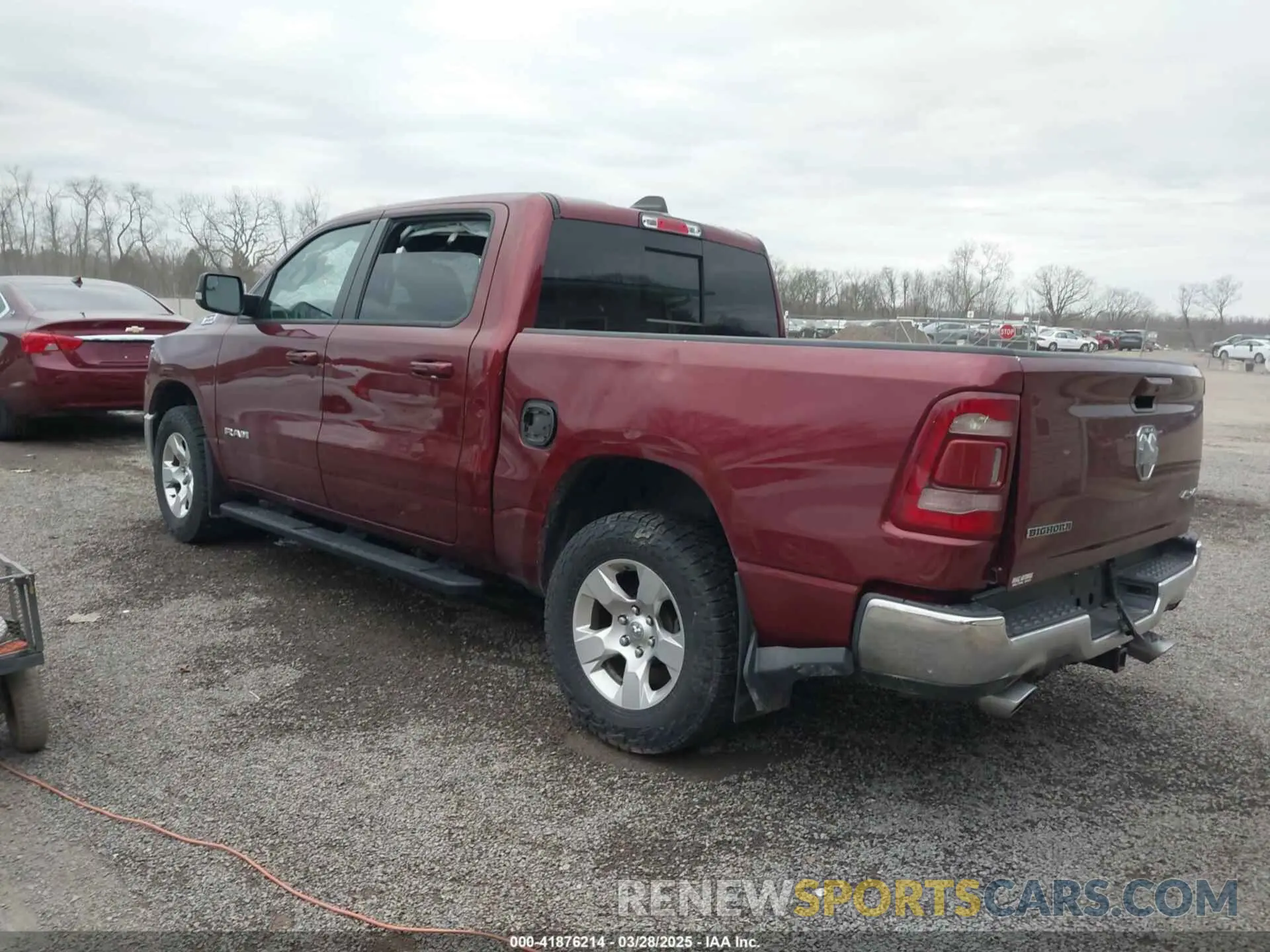 3 Photograph of a damaged car 1C6SRFFM7NN414549 RAM 1500 2022