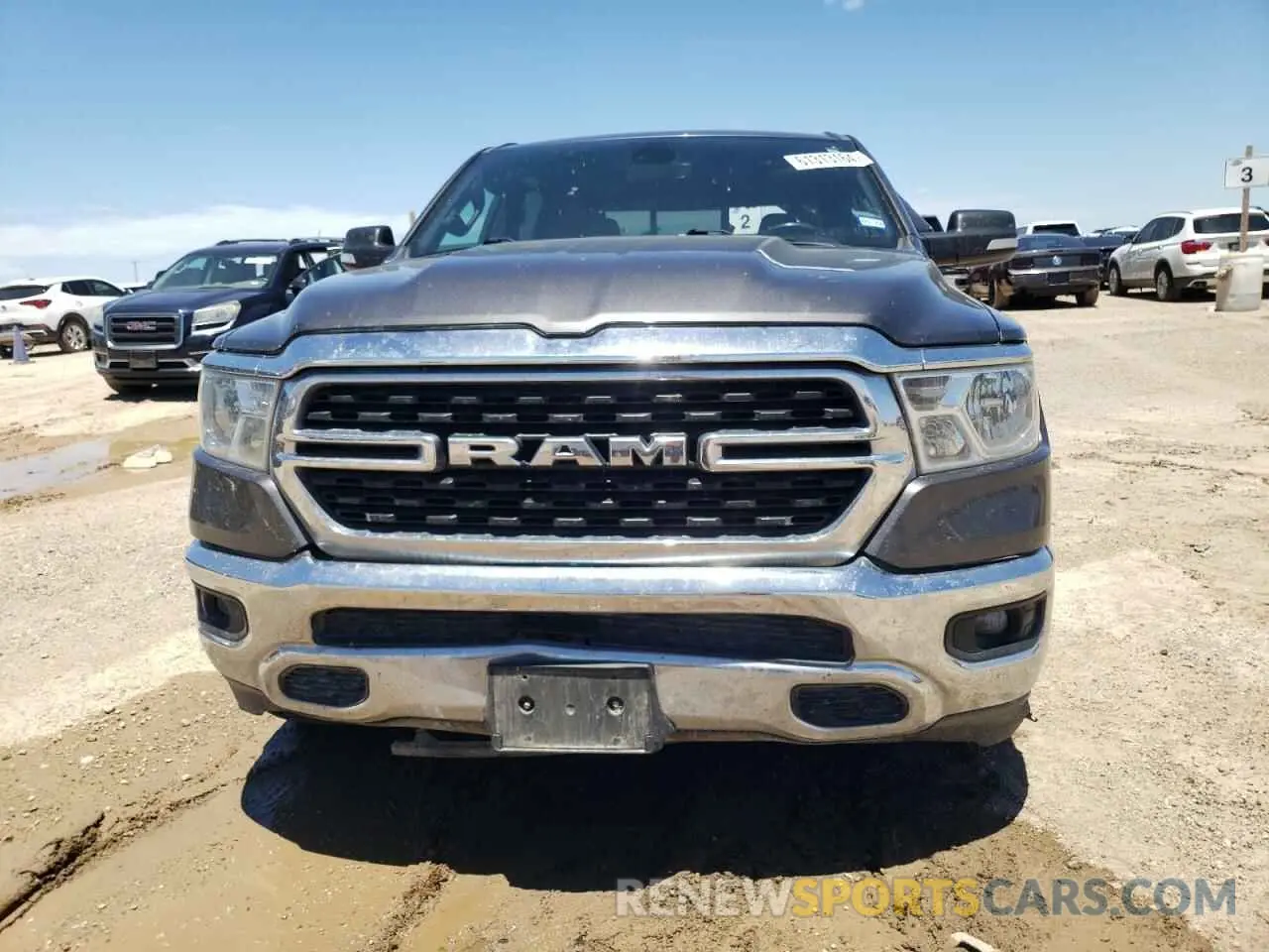5 Photograph of a damaged car 1C6SRFFT0NN154812 RAM 1500 2022