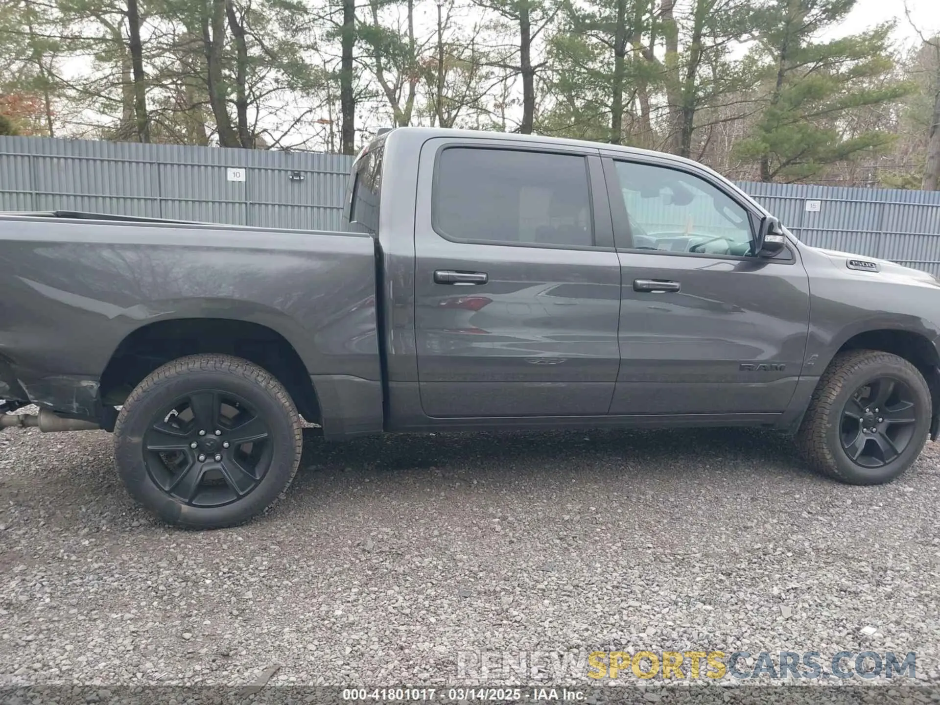 13 Photograph of a damaged car 1C6SRFFT3NN279836 RAM 1500 2022