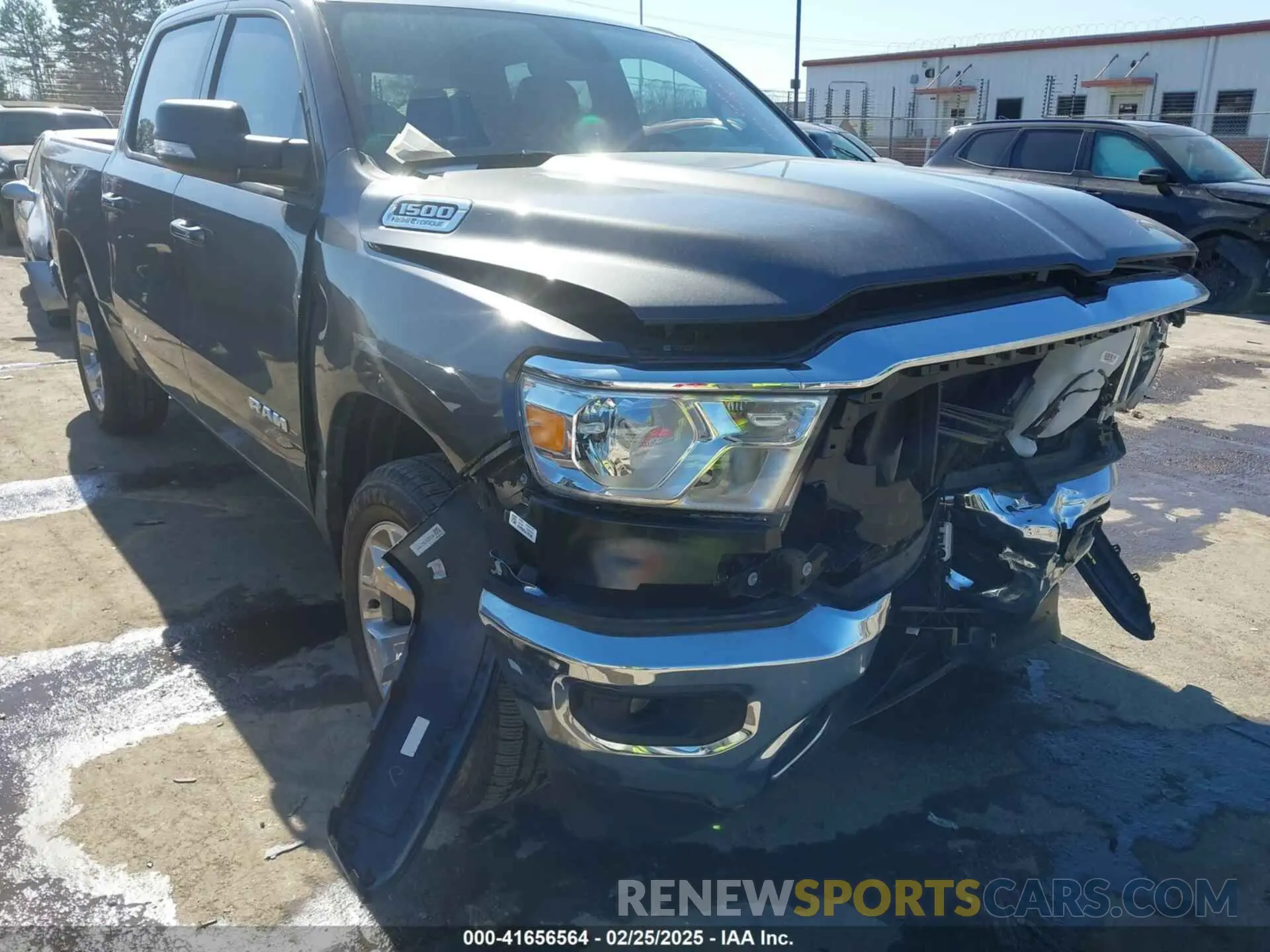 18 Photograph of a damaged car 1C6SRFFT4NN428027 RAM 1500 2022